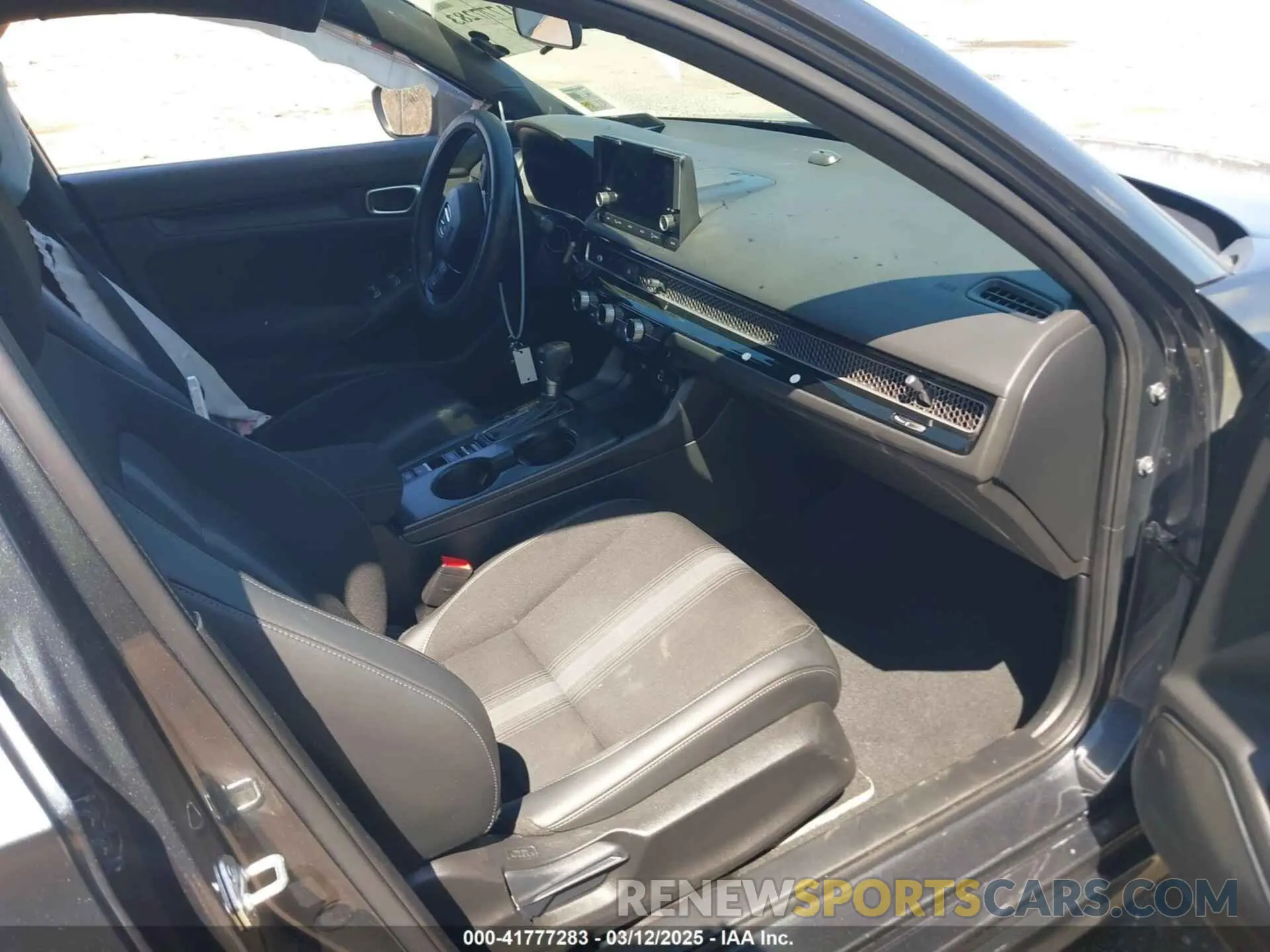 5 Photograph of a damaged car 2HGFE2F53PH500171 HONDA CIVIC 2023