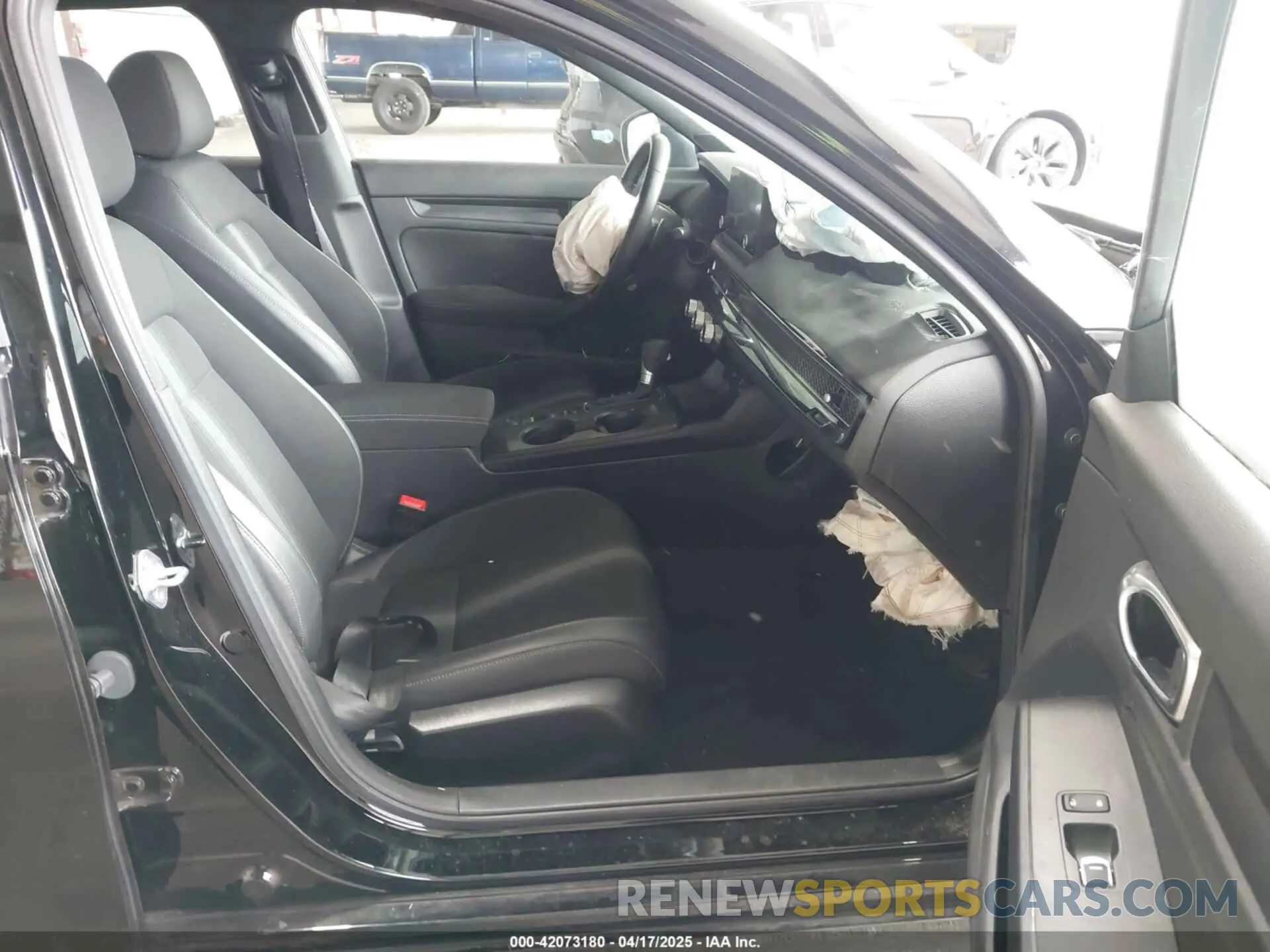 5 Photograph of a damaged car 2HGFE2F53PH508982 HONDA CIVIC 2023