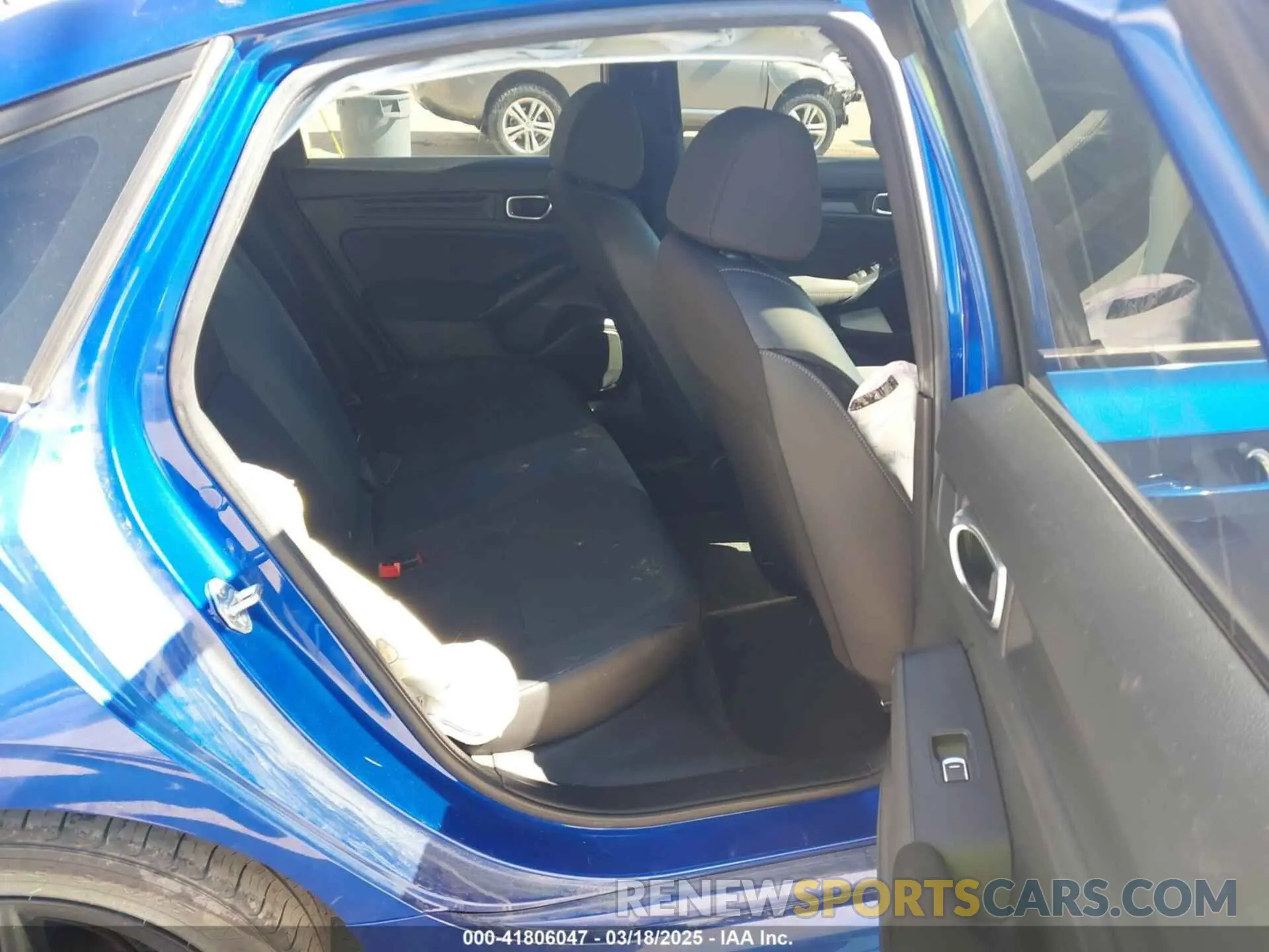 8 Photograph of a damaged car 2HGFE2F53PH543991 HONDA CIVIC 2023