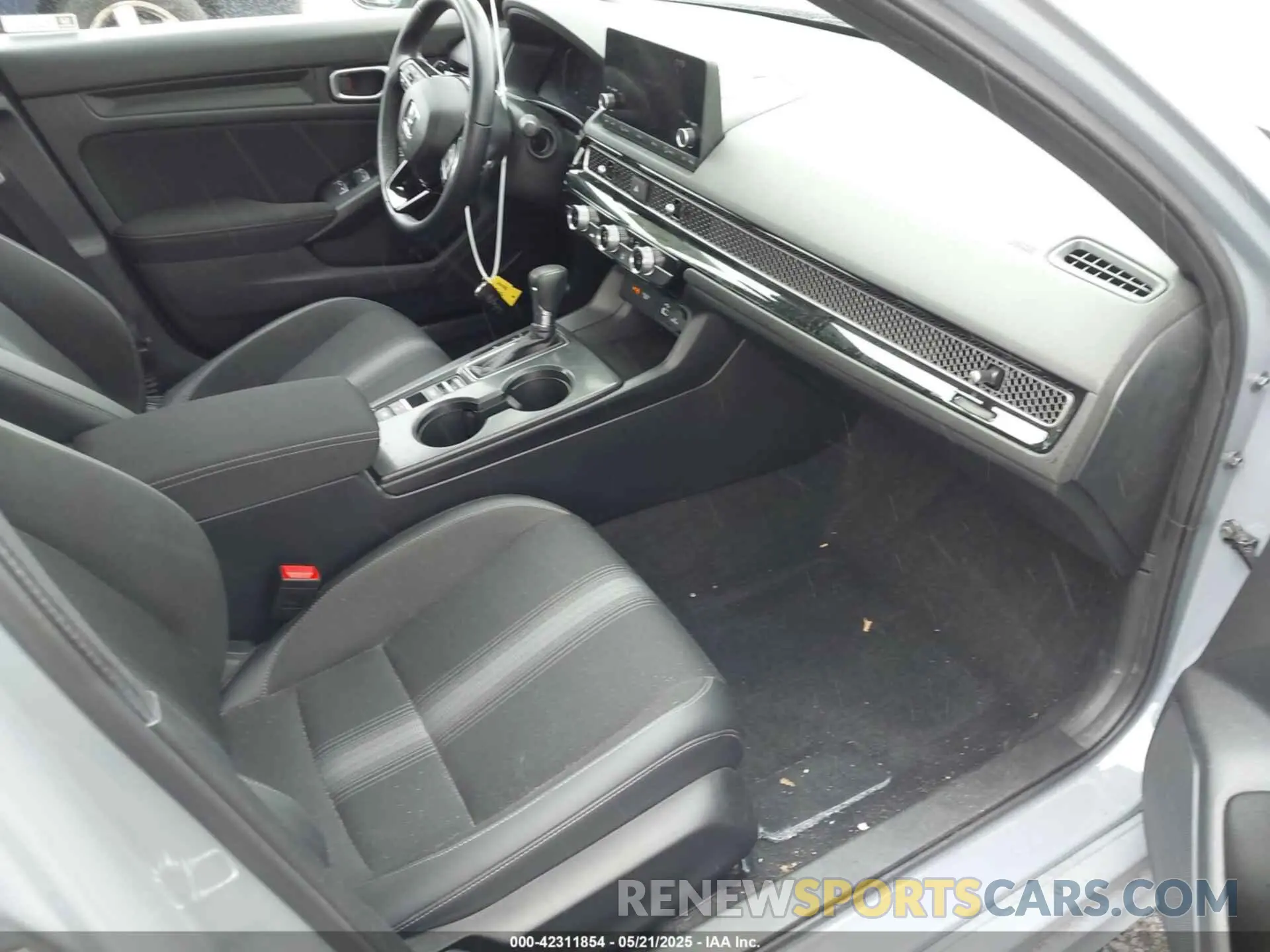 5 Photograph of a damaged car 2HGFE2F53PH554909 HONDA CIVIC 2023