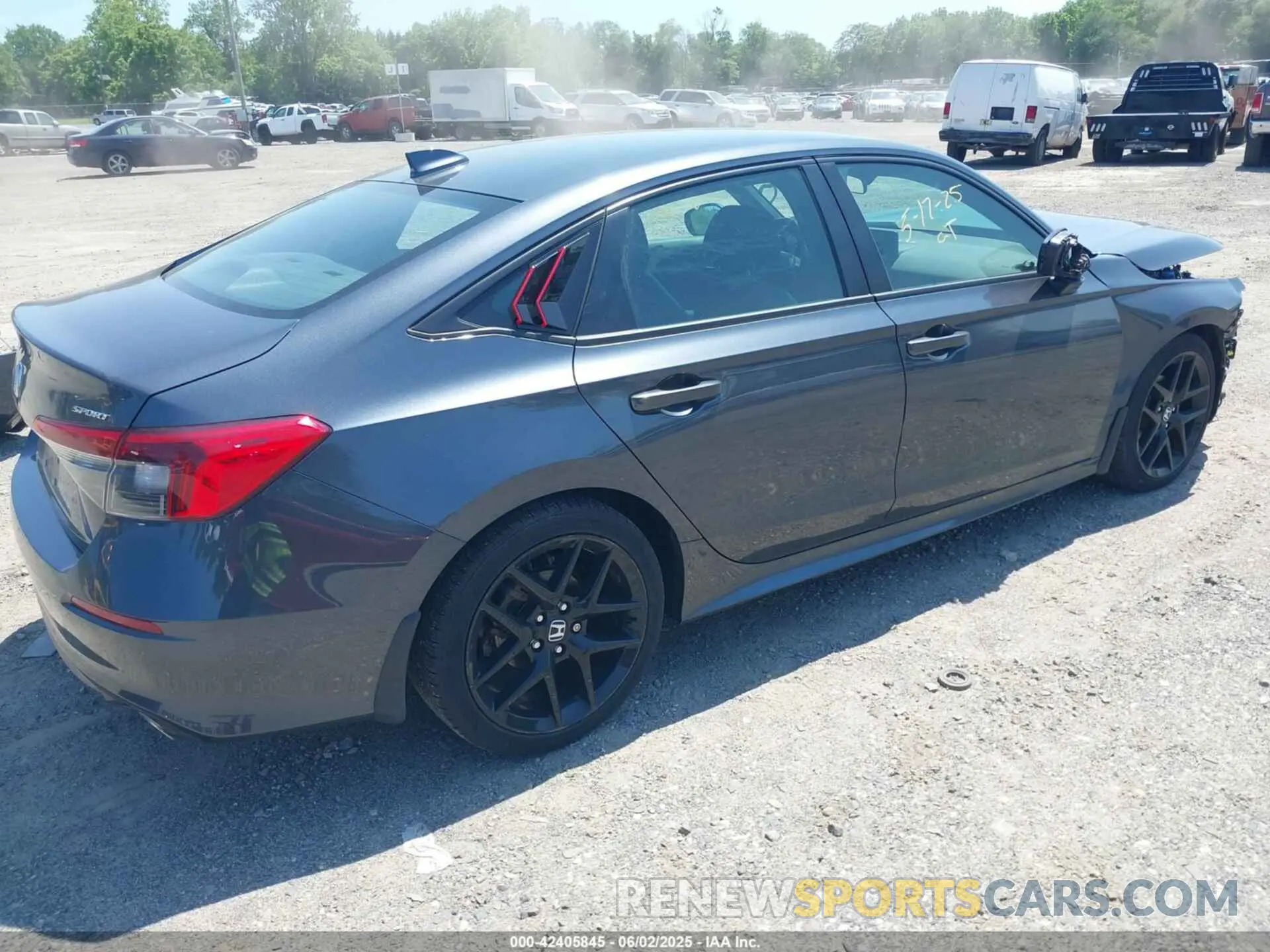 4 Photograph of a damaged car 2HGFE2F54PH505704 HONDA CIVIC 2023