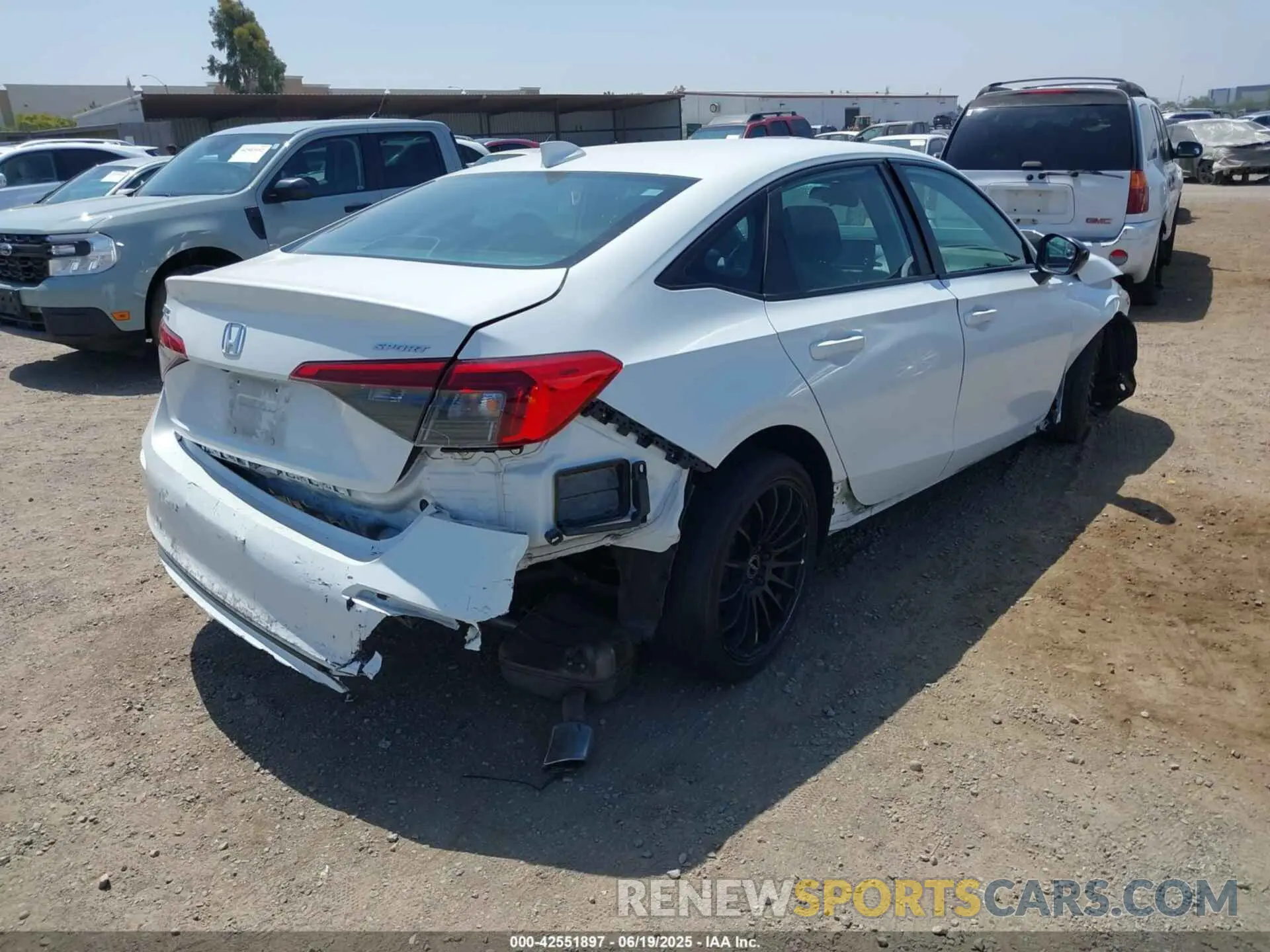 4 Photograph of a damaged car 2HGFE2F54PH510109 HONDA CIVIC 2023