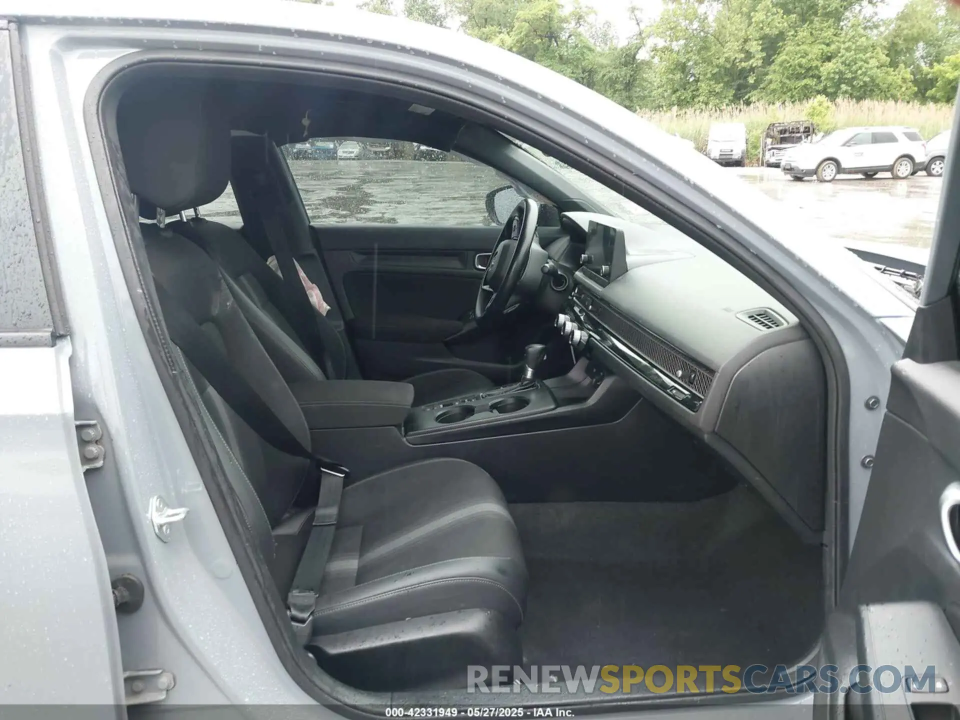 5 Photograph of a damaged car 2HGFE2F54PH512202 HONDA CIVIC 2023
