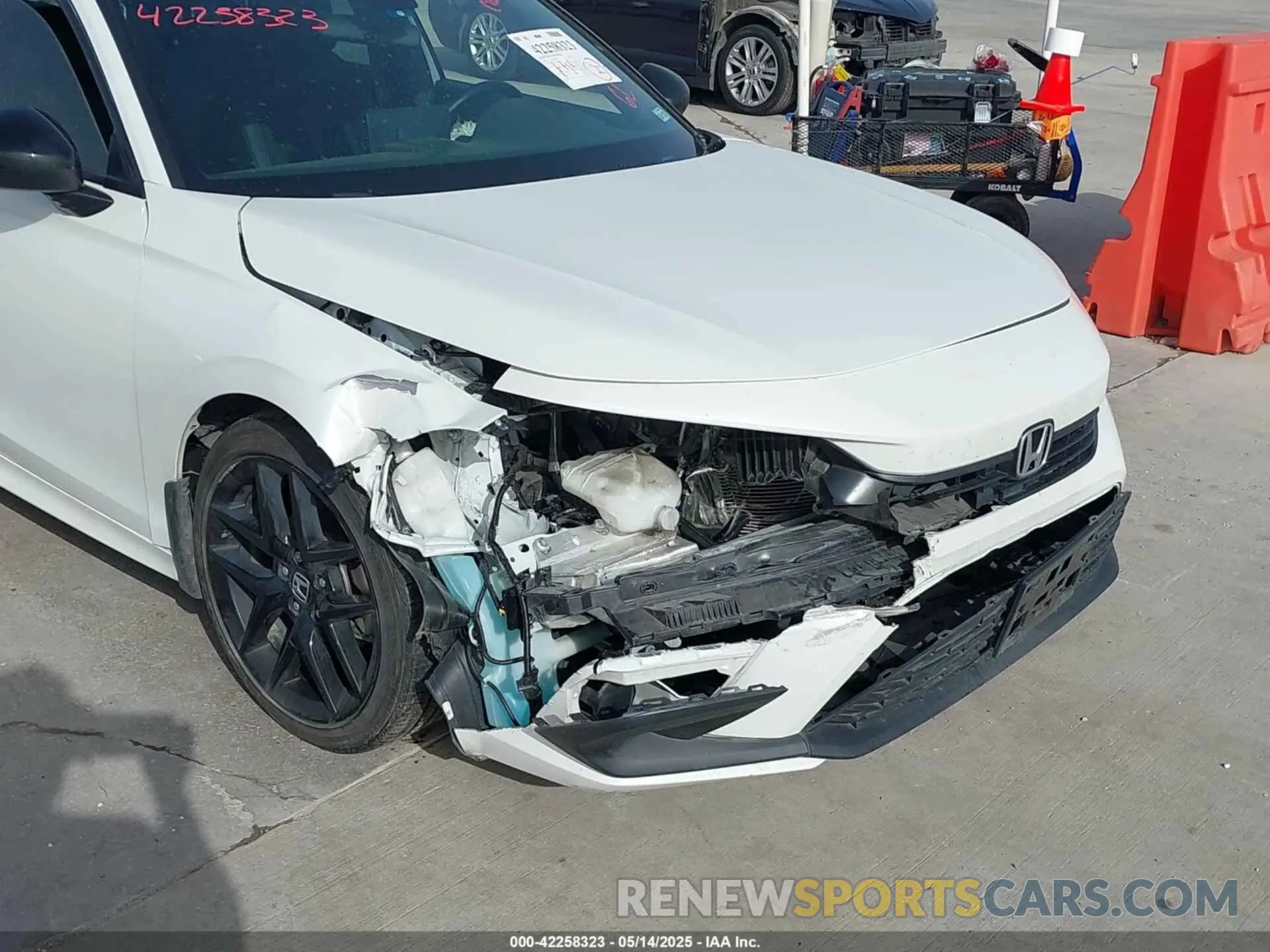 6 Photograph of a damaged car 2HGFE2F54PH521840 HONDA CIVIC 2023