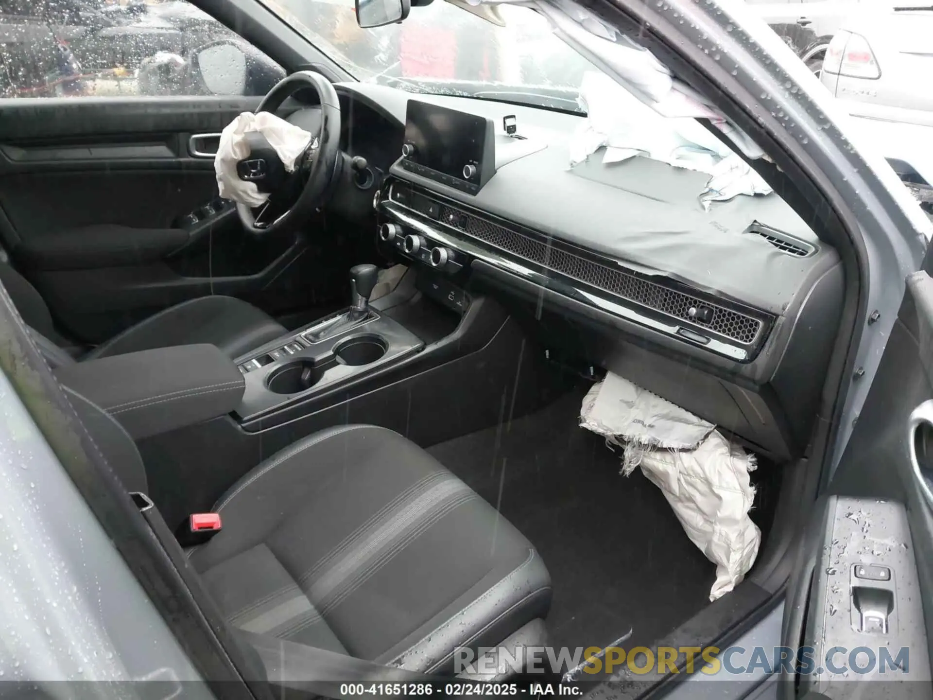 5 Photograph of a damaged car 2HGFE2F54PH556796 HONDA CIVIC 2023