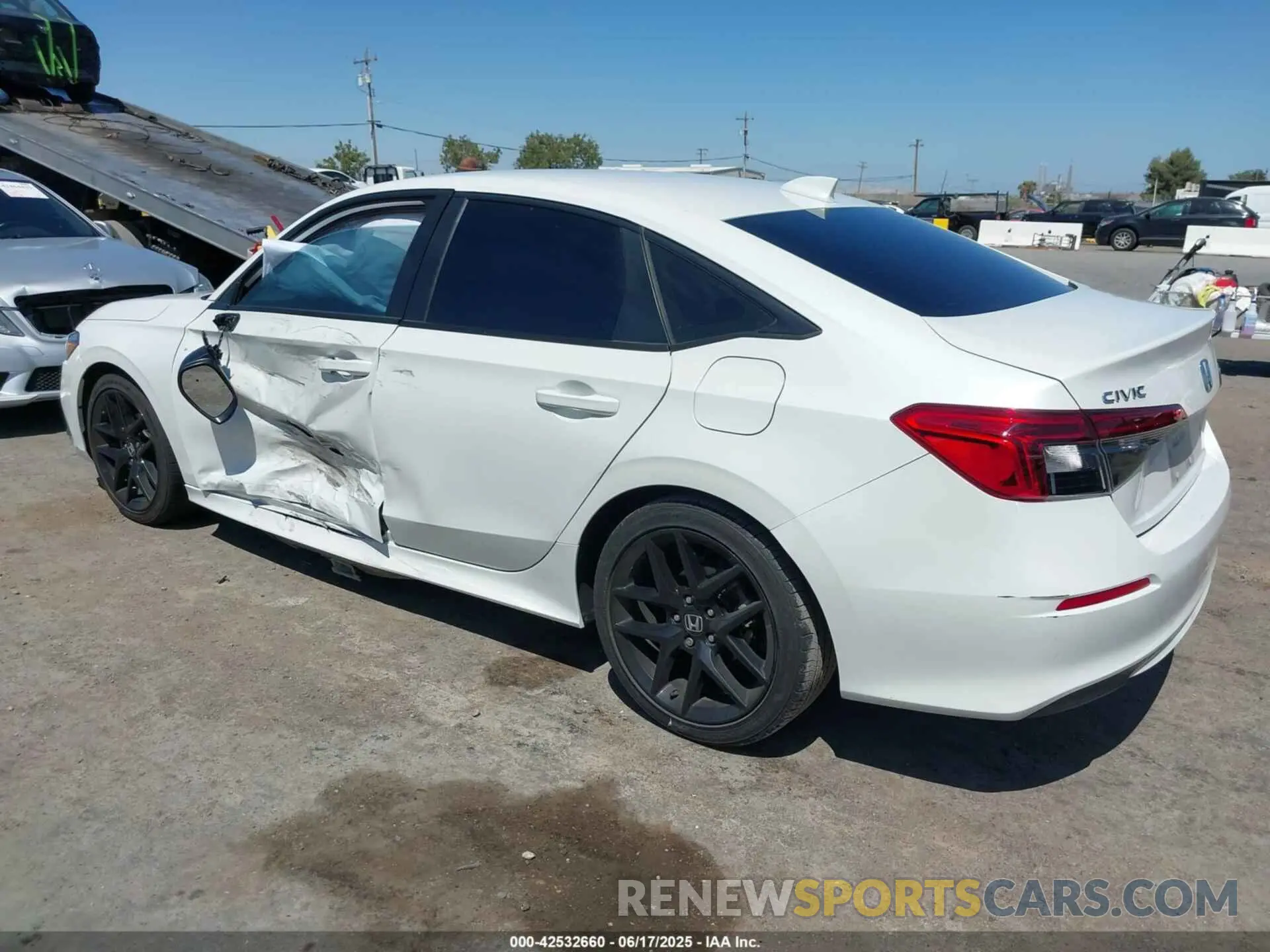 3 Photograph of a damaged car 2HGFE2F55PH519398 HONDA CIVIC 2023