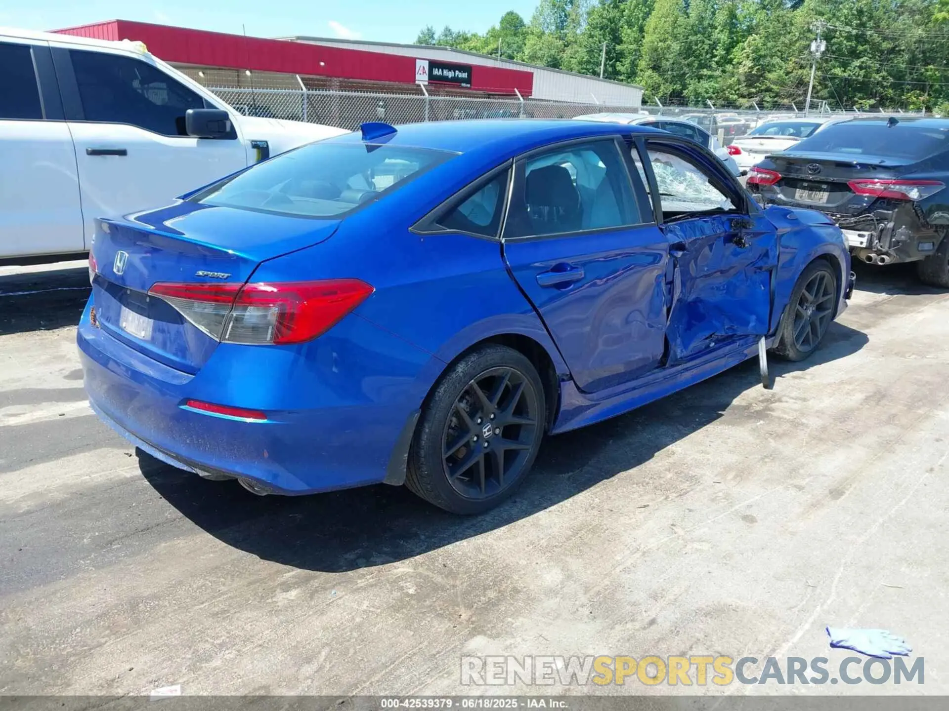 4 Photograph of a damaged car 2HGFE2F55PH523645 HONDA CIVIC 2023