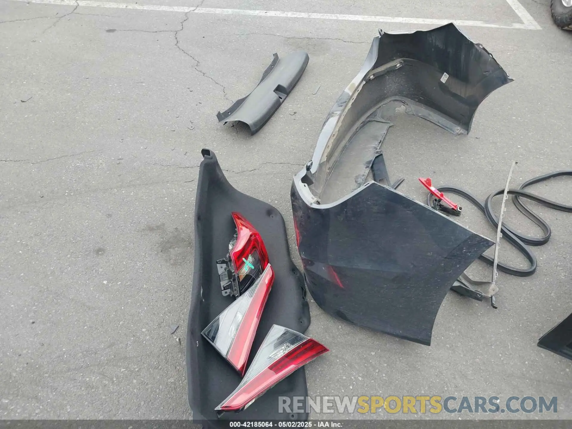 12 Photograph of a damaged car 2HGFE2F55PH565880 HONDA CIVIC 2023