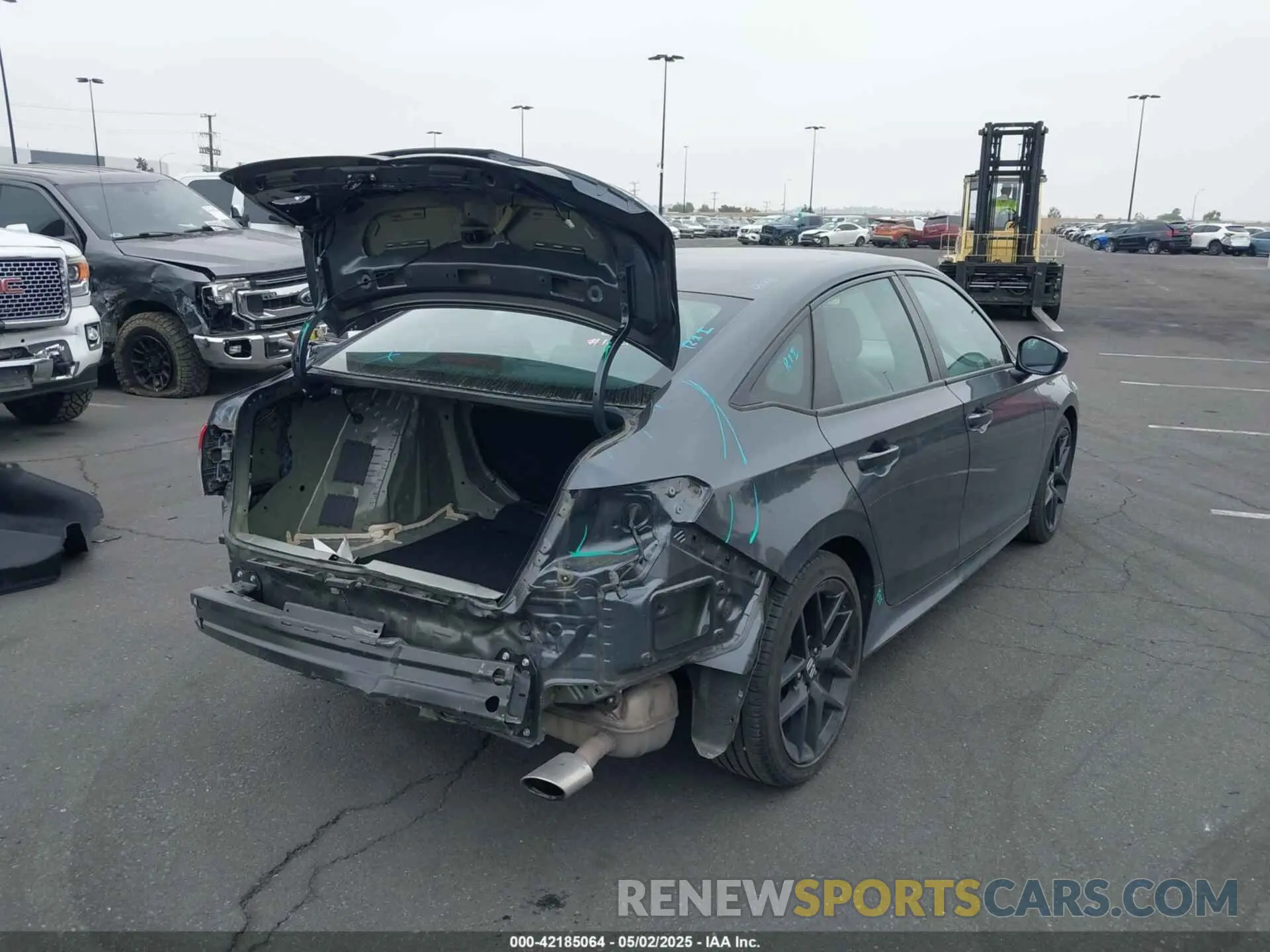 4 Photograph of a damaged car 2HGFE2F55PH565880 HONDA CIVIC 2023
