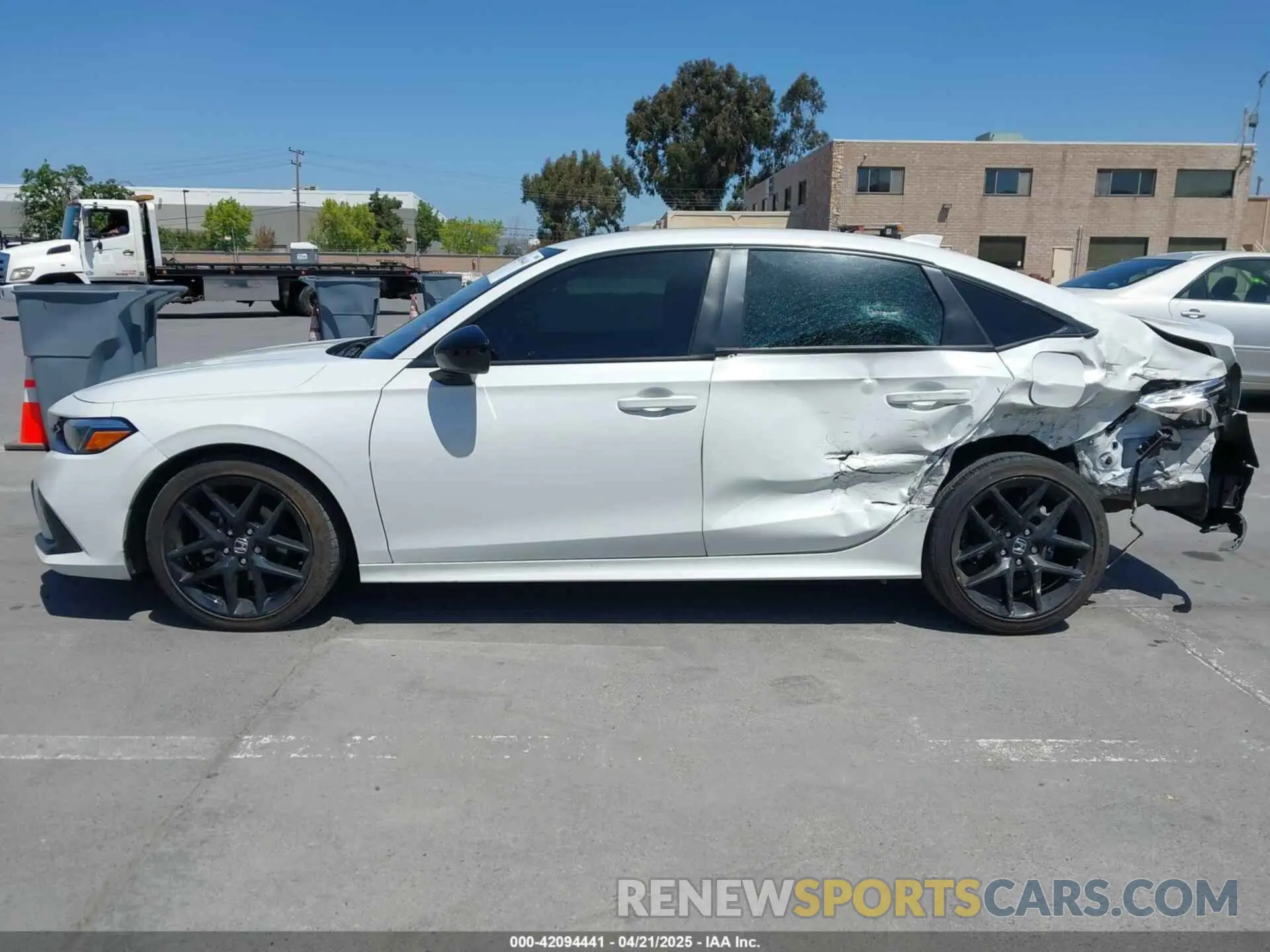 15 Photograph of a damaged car 2HGFE2F56PH501508 HONDA CIVIC 2023