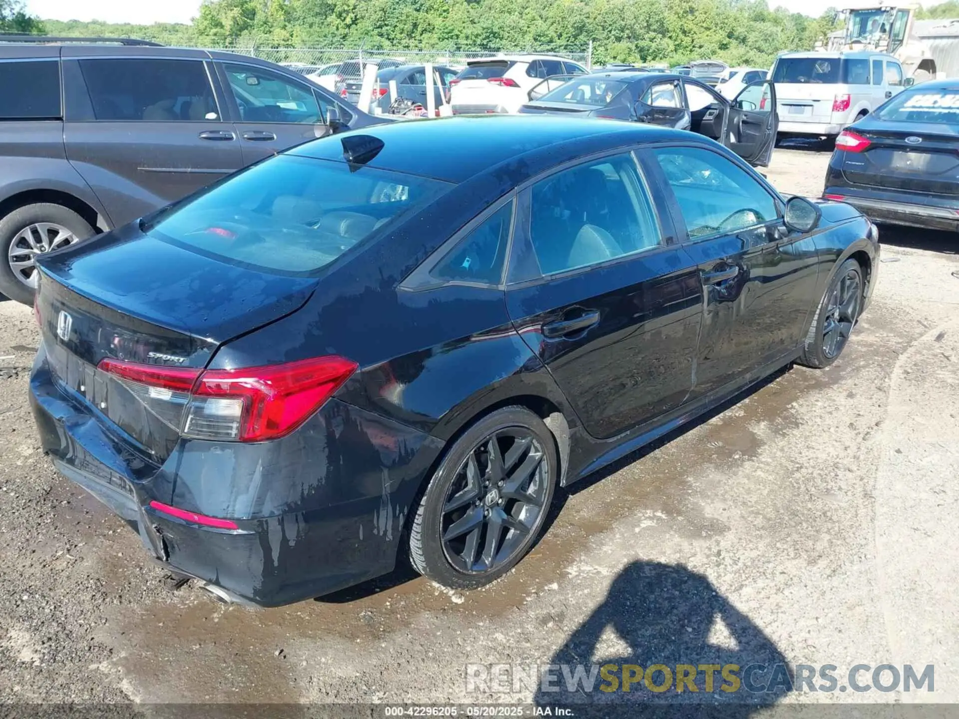 4 Photograph of a damaged car 2HGFE2F56PH509382 HONDA CIVIC 2023