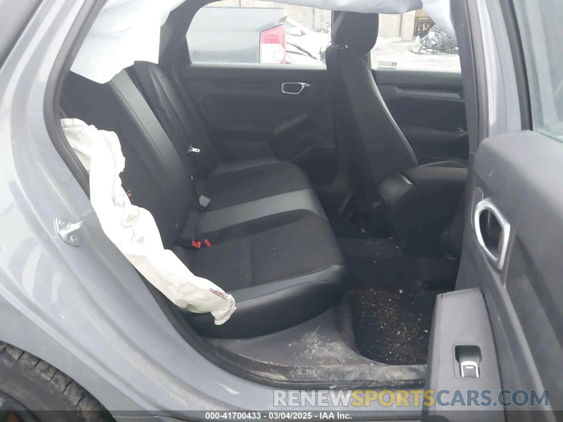 8 Photograph of a damaged car 2HGFE2F56PH567170 HONDA CIVIC 2023