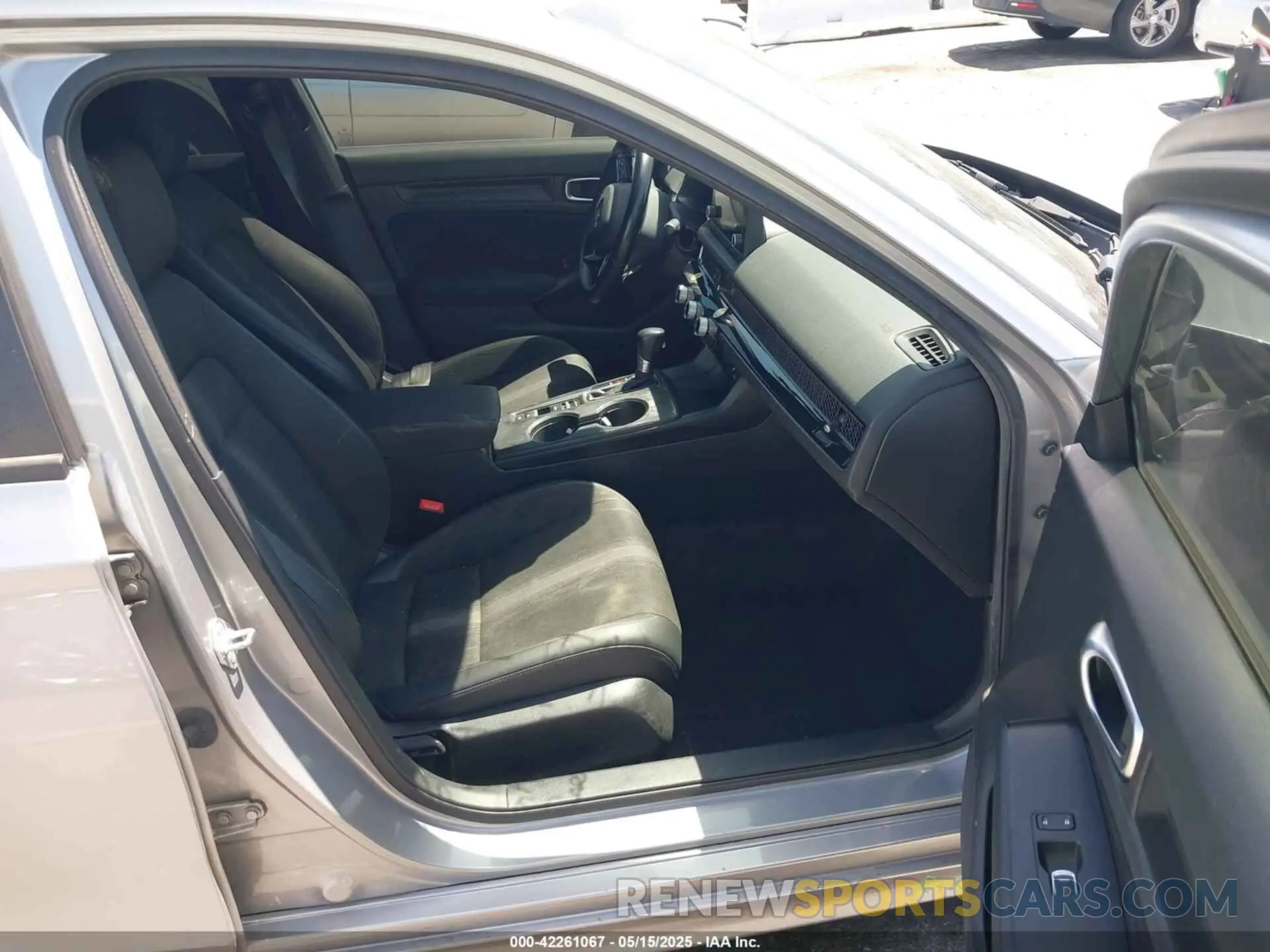 5 Photograph of a damaged car 2HGFE2F57PH518673 HONDA CIVIC 2023