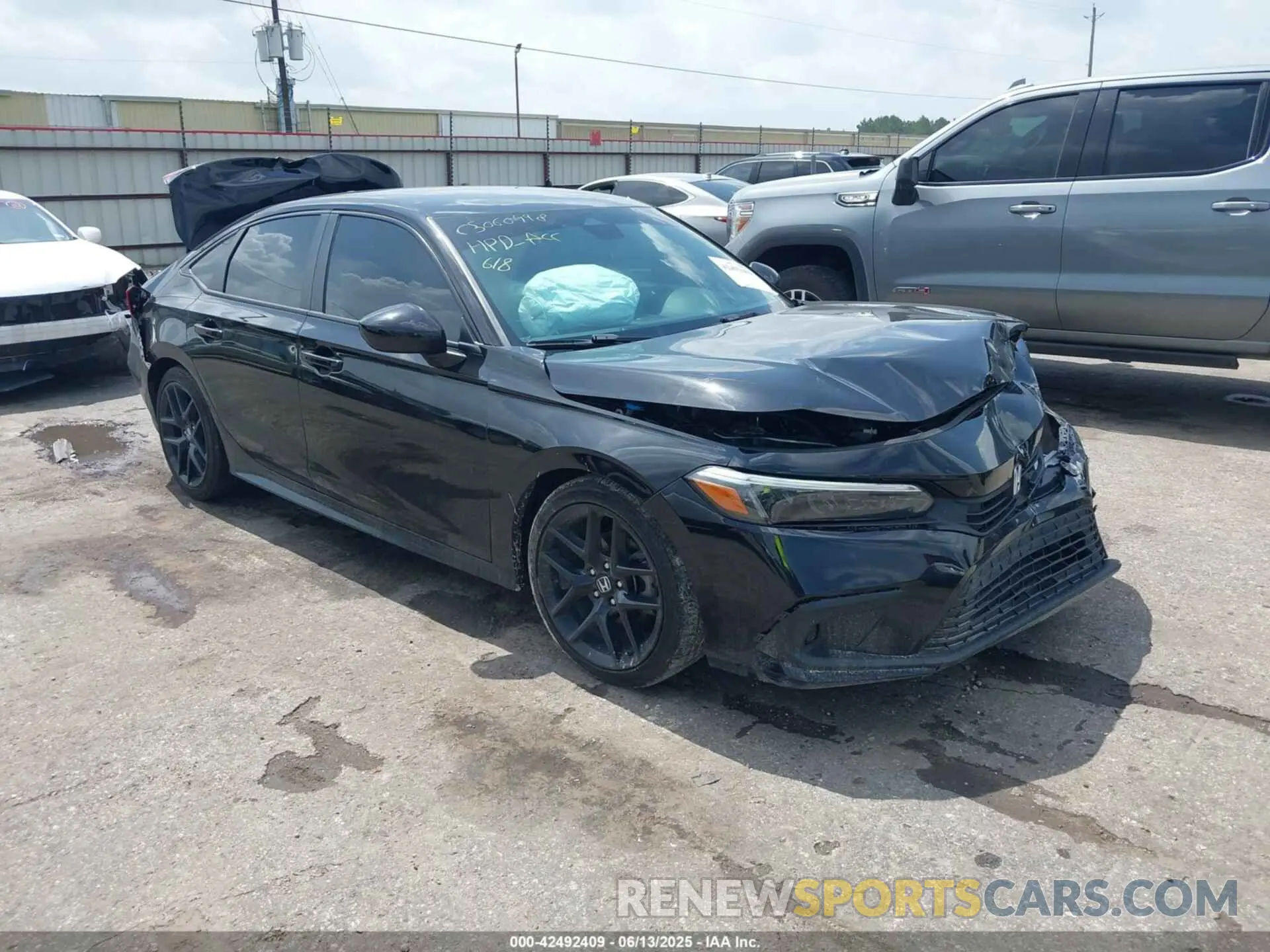 1 Photograph of a damaged car 2HGFE2F57PH530127 HONDA CIVIC 2023