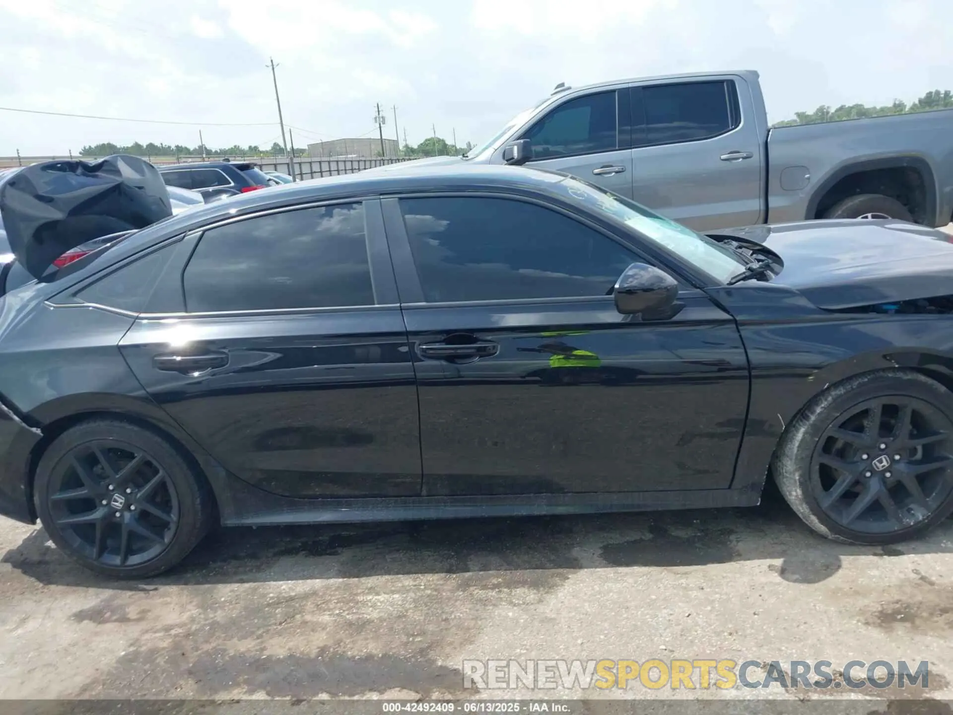 13 Photograph of a damaged car 2HGFE2F57PH530127 HONDA CIVIC 2023