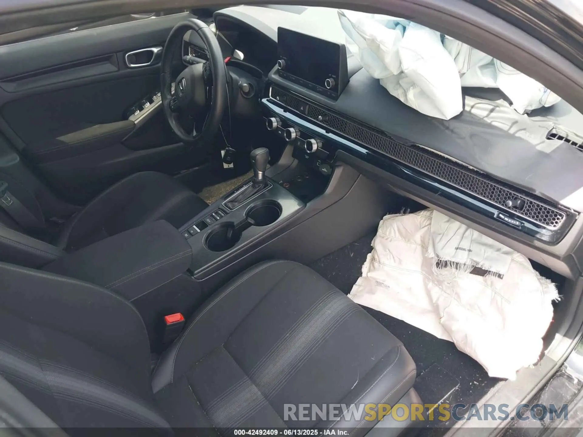 5 Photograph of a damaged car 2HGFE2F57PH530127 HONDA CIVIC 2023