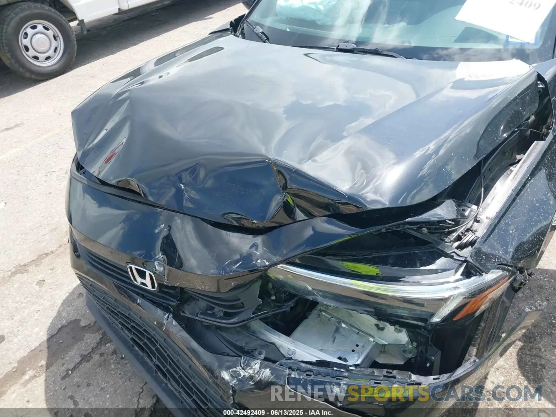 6 Photograph of a damaged car 2HGFE2F57PH530127 HONDA CIVIC 2023