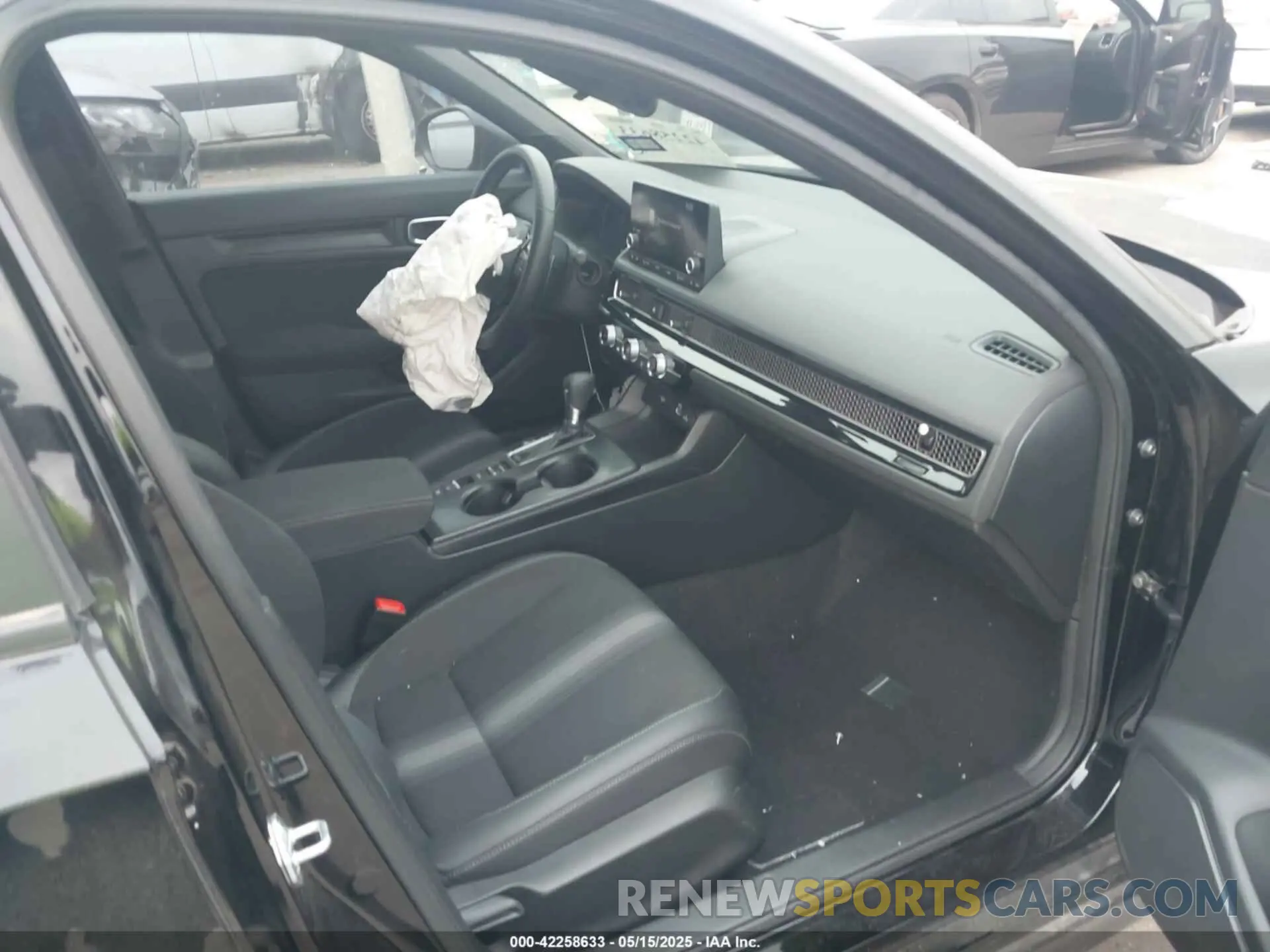 5 Photograph of a damaged car 2HGFE2F57PH557294 HONDA CIVIC 2023