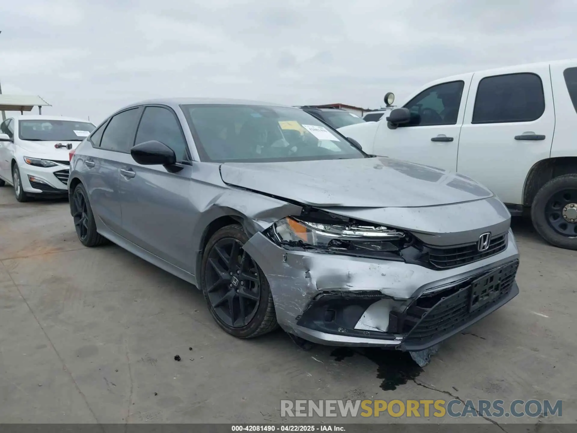 1 Photograph of a damaged car 2HGFE2F58PH509402 HONDA CIVIC 2023