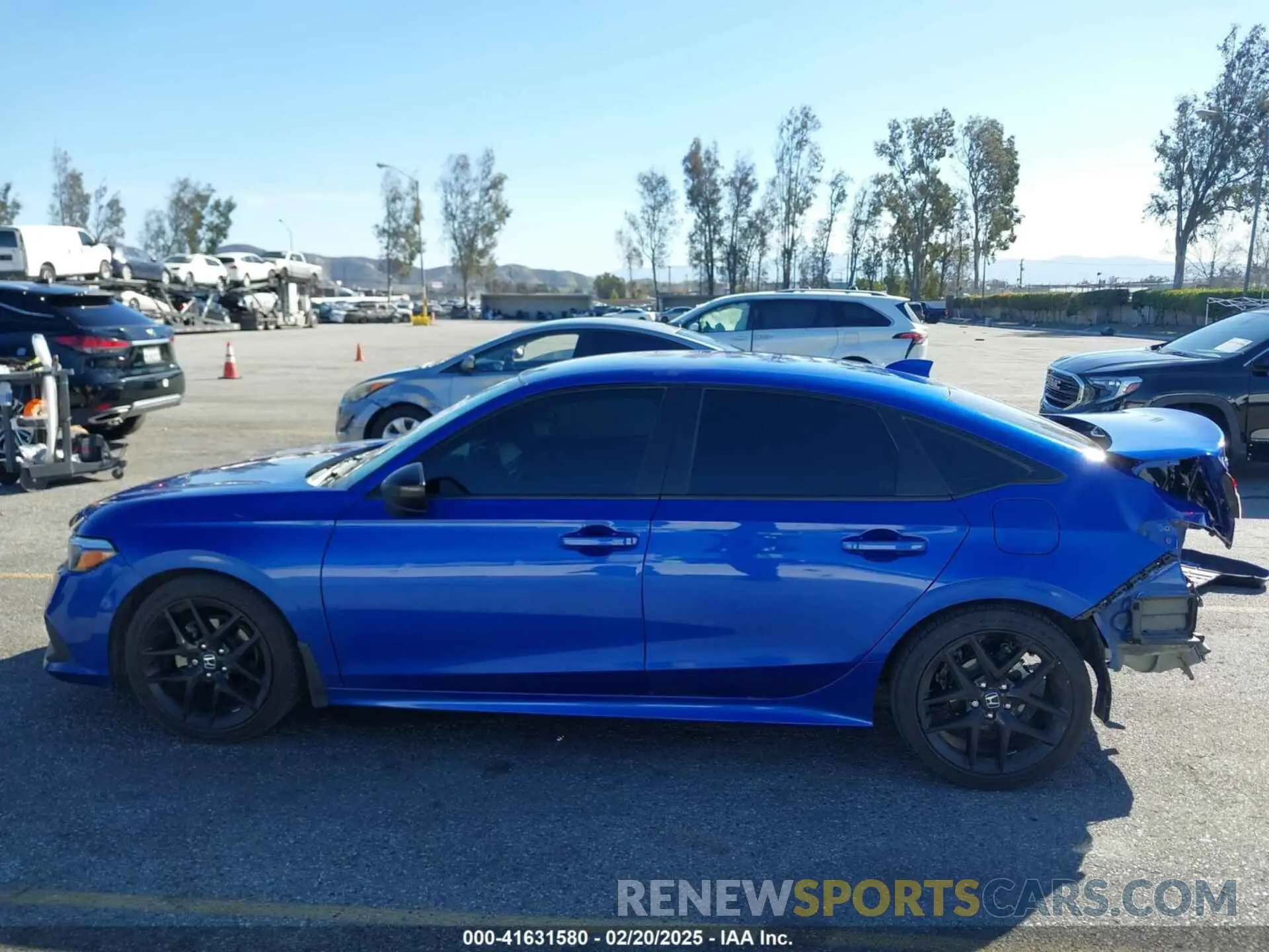 15 Photograph of a damaged car 2HGFE2F58PH531934 HONDA CIVIC 2023