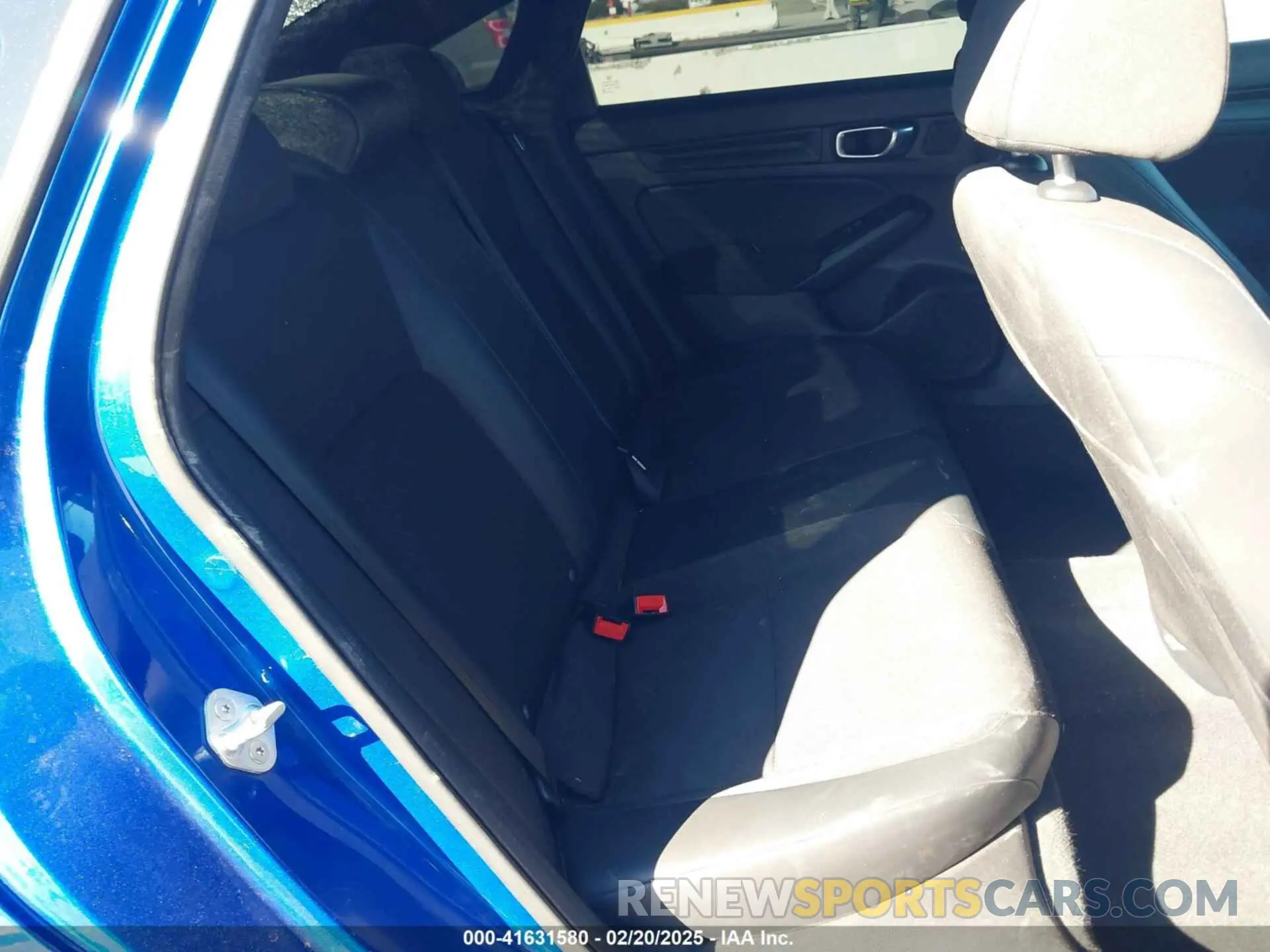 8 Photograph of a damaged car 2HGFE2F58PH531934 HONDA CIVIC 2023