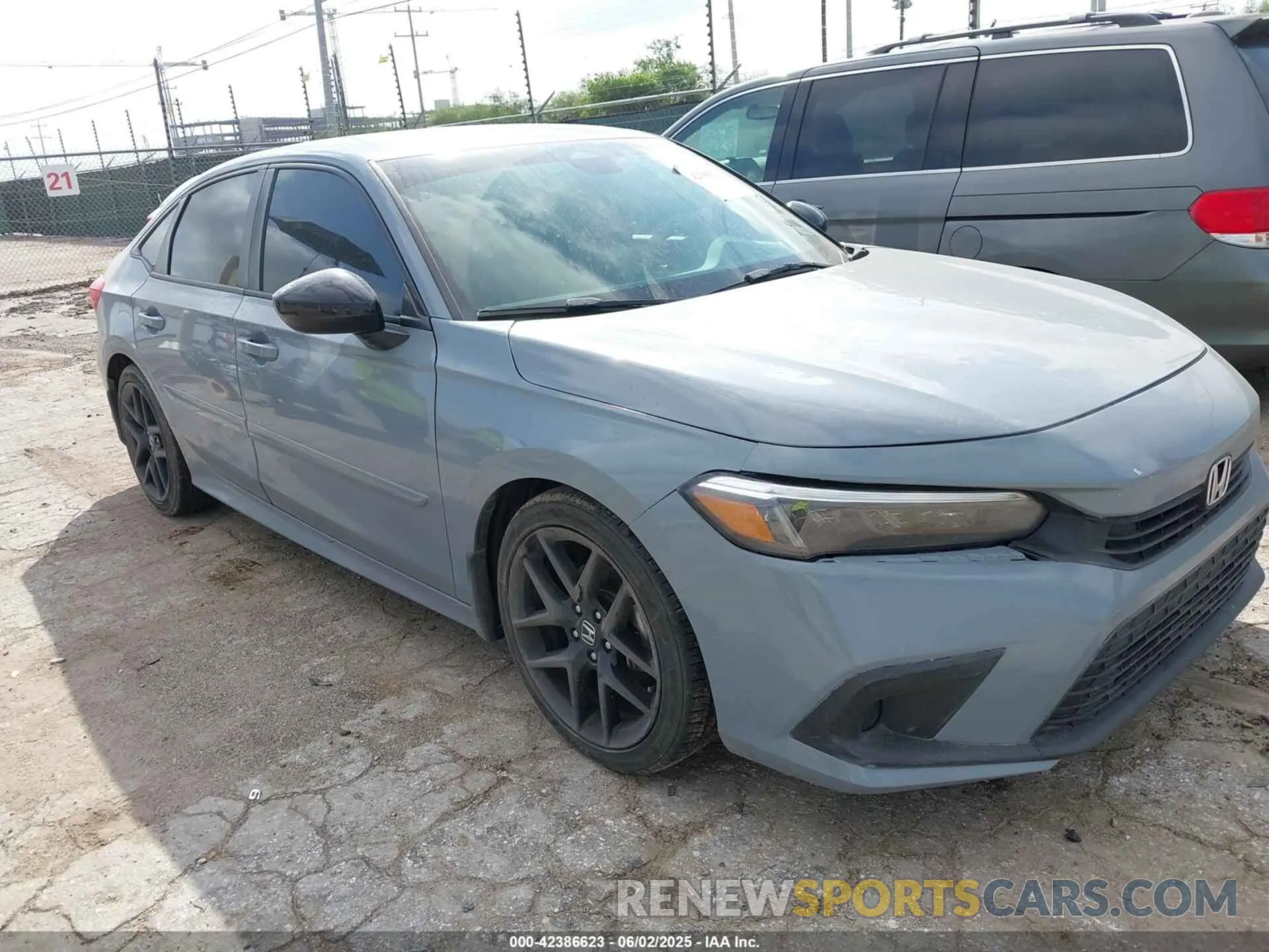 1 Photograph of a damaged car 2HGFE2F59PH506668 HONDA CIVIC 2023