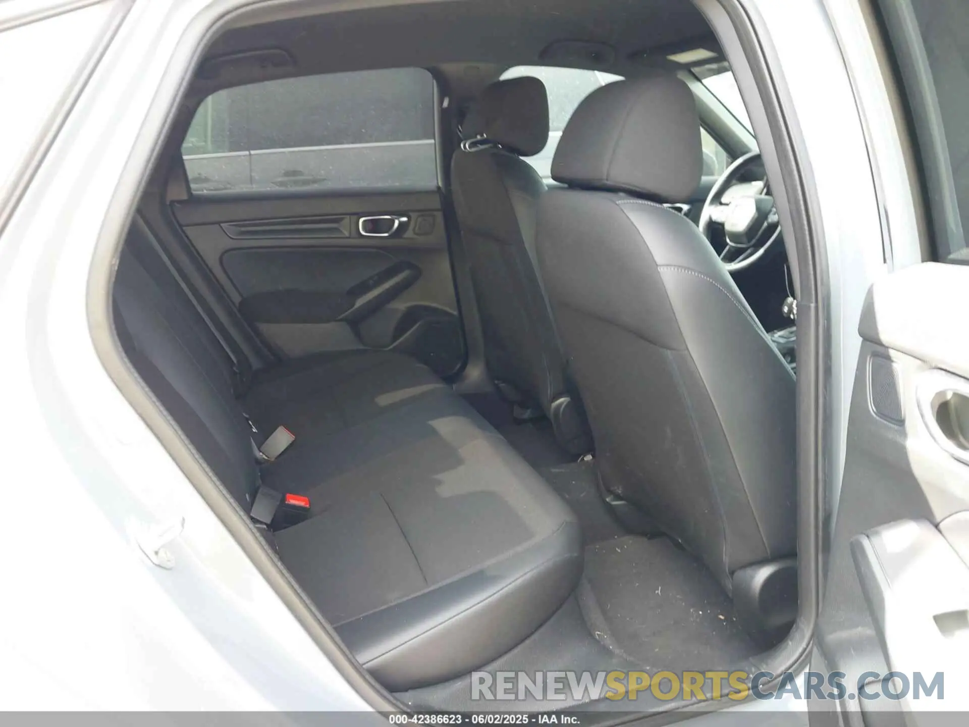 8 Photograph of a damaged car 2HGFE2F59PH506668 HONDA CIVIC 2023
