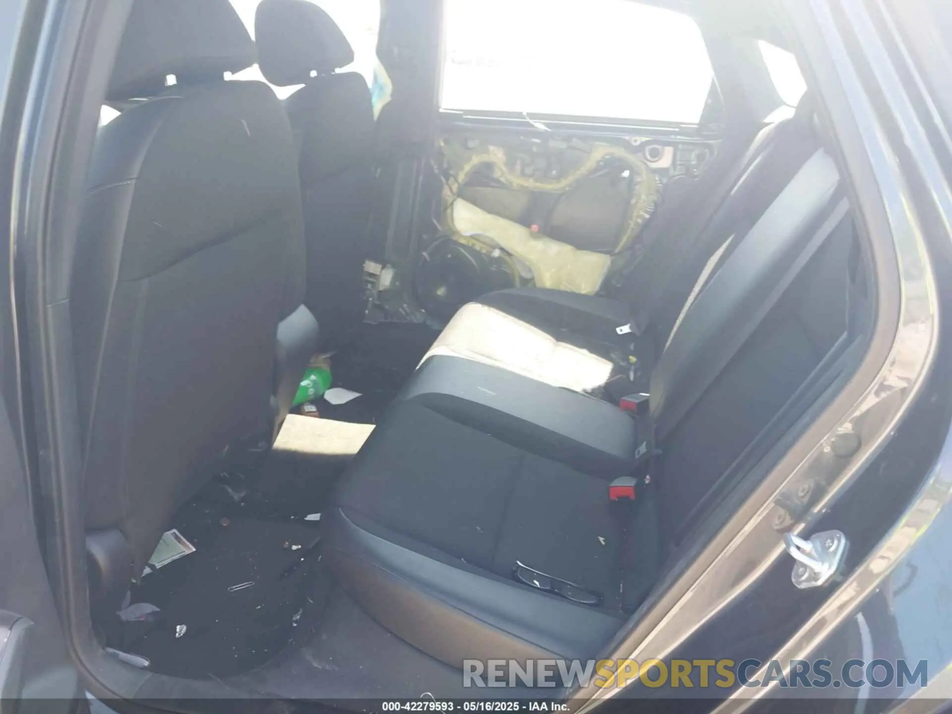 8 Photograph of a damaged car 2HGFE2F59PH524748 HONDA CIVIC 2023