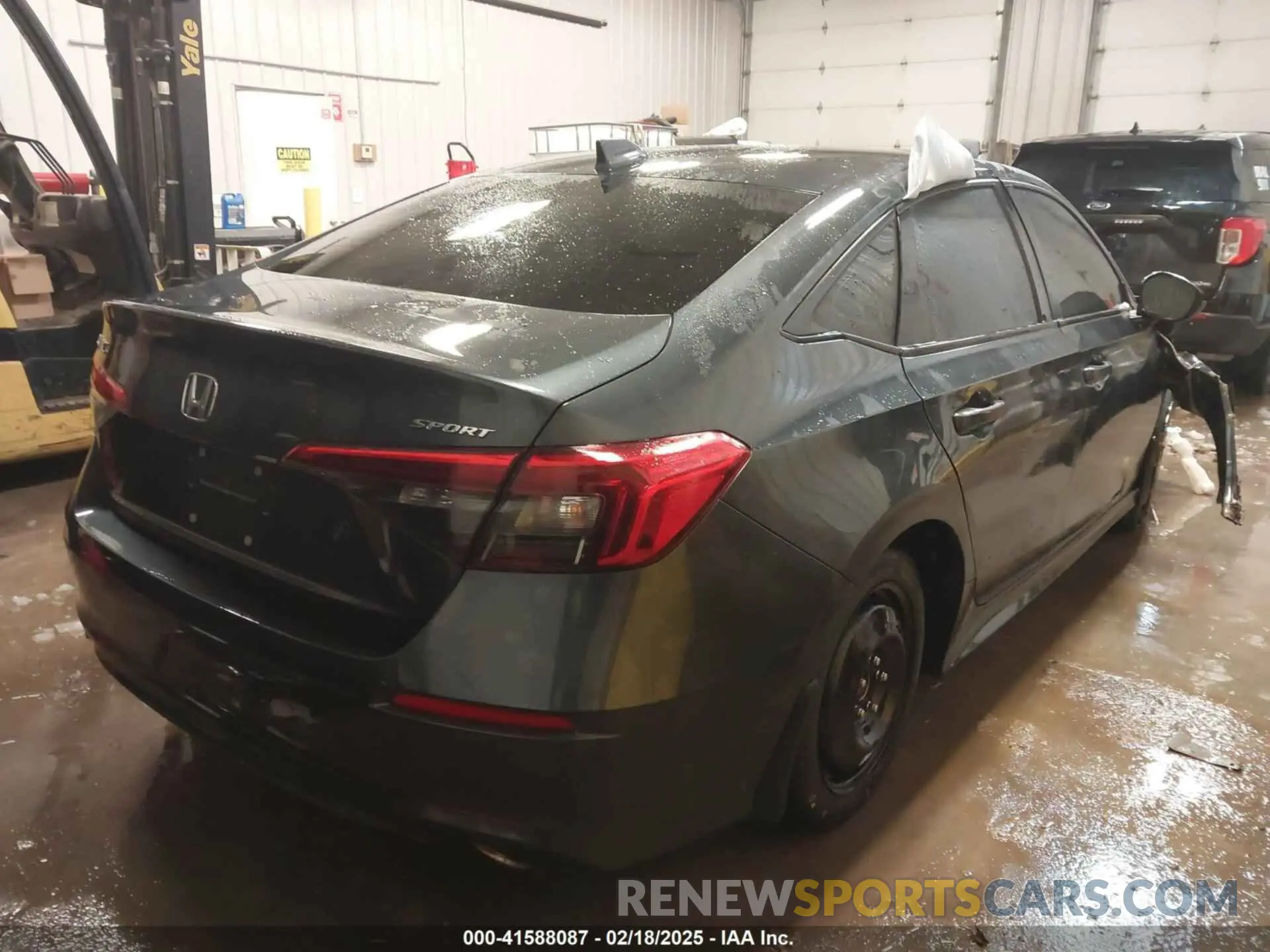 4 Photograph of a damaged car 2HGFE2F59PH544210 HONDA CIVIC 2023