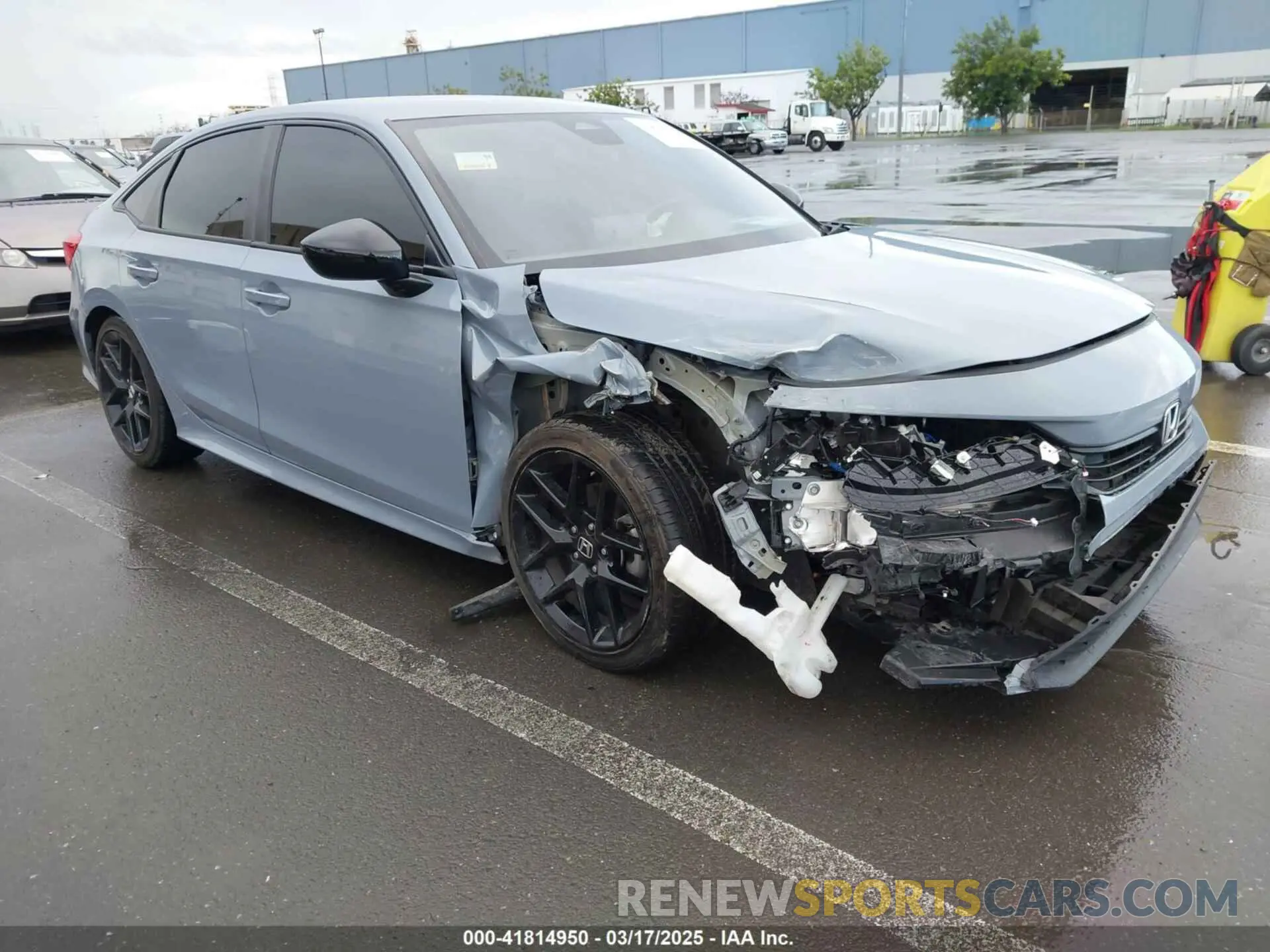 1 Photograph of a damaged car 2HGFE2F5XPH528629 HONDA CIVIC 2023