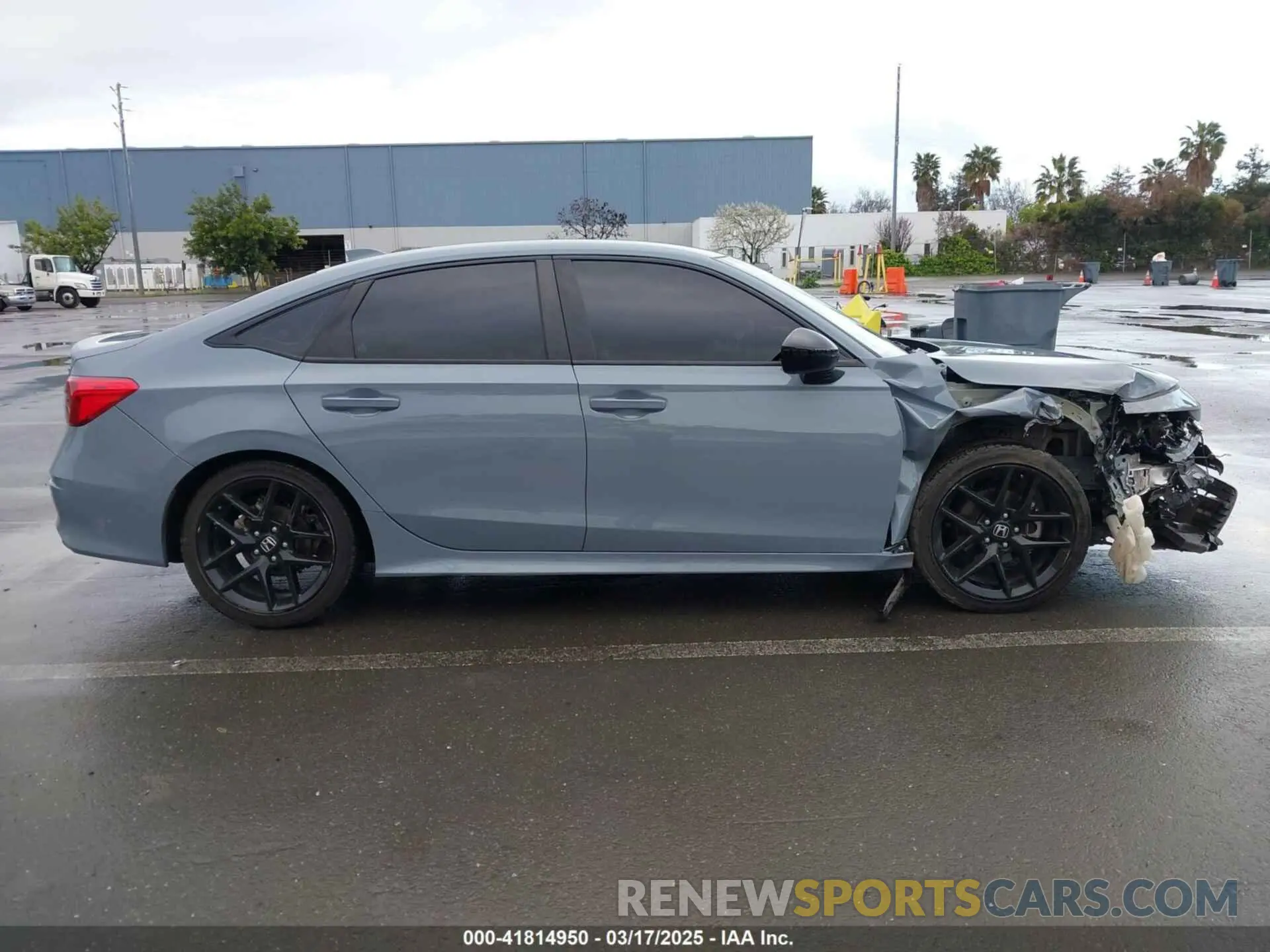 13 Photograph of a damaged car 2HGFE2F5XPH528629 HONDA CIVIC 2023