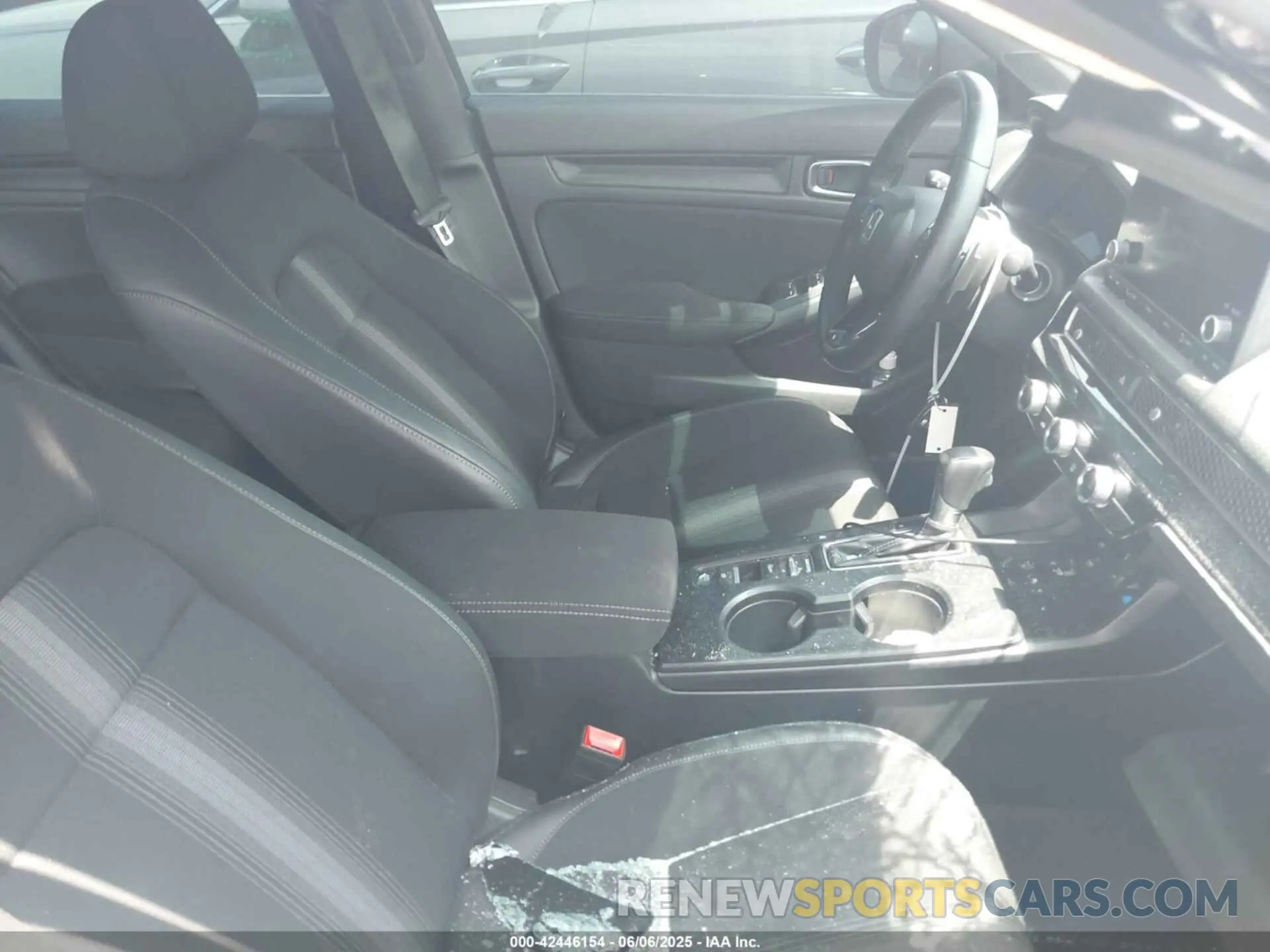 5 Photograph of a damaged car 2HGFE2F5XPH529344 HONDA CIVIC 2023