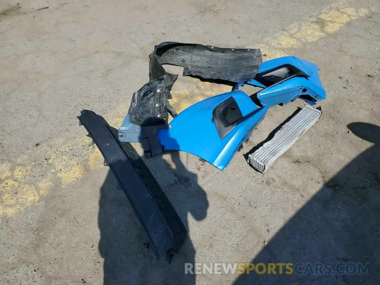 12 Photograph of a damaged car 19XFL1G83RE004700 HONDA CIVIC 2024