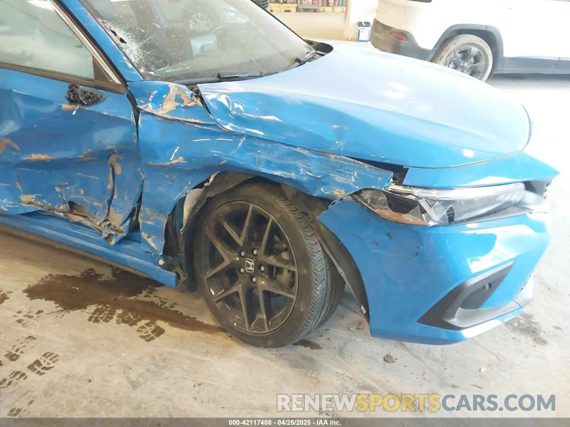 6 Photograph of a damaged car 19XFL1G83RE008780 HONDA CIVIC 2024
