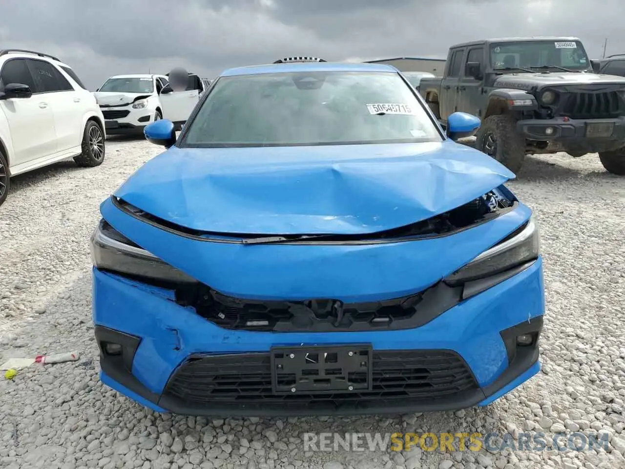 5 Photograph of a damaged car 19XFL1G83RE019729 HONDA CIVIC 2024