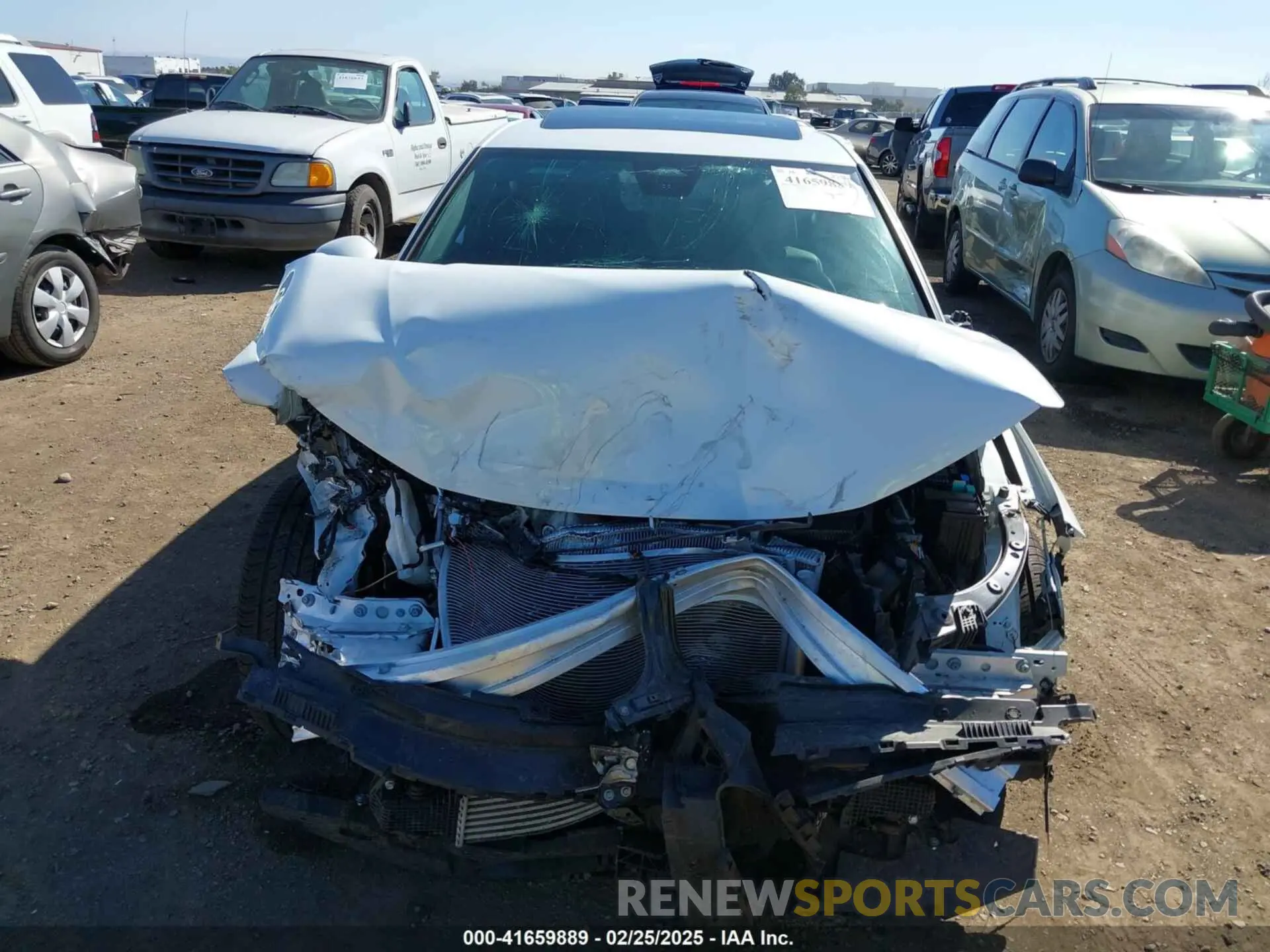 6 Photograph of a damaged car 19XFL1G84RE029704 HONDA CIVIC 2024