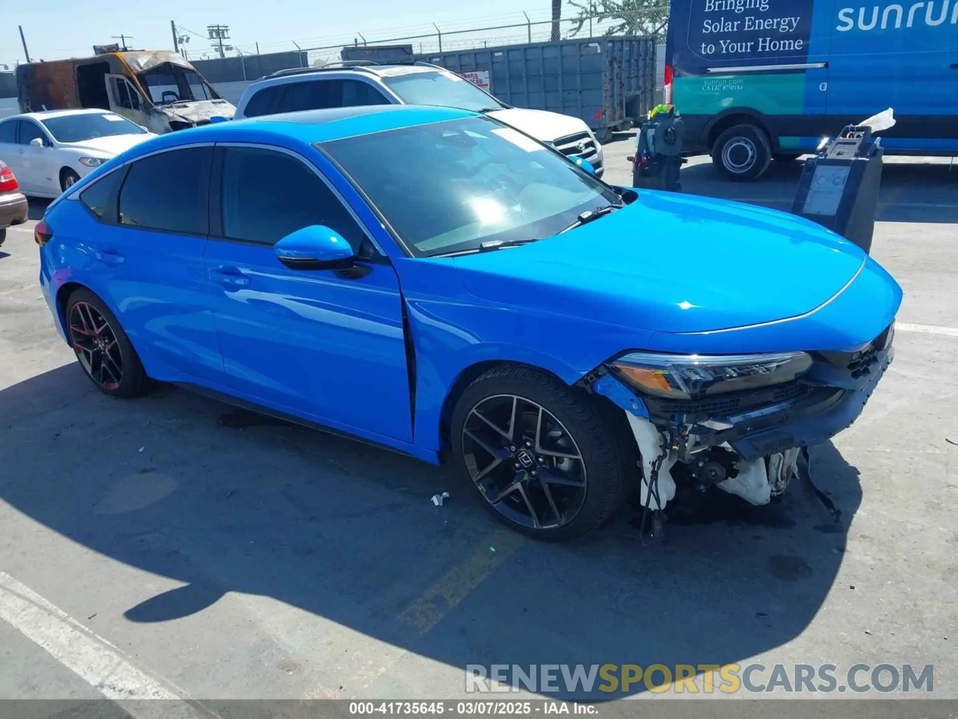 1 Photograph of a damaged car 19XFL1G85RE026665 HONDA CIVIC 2024