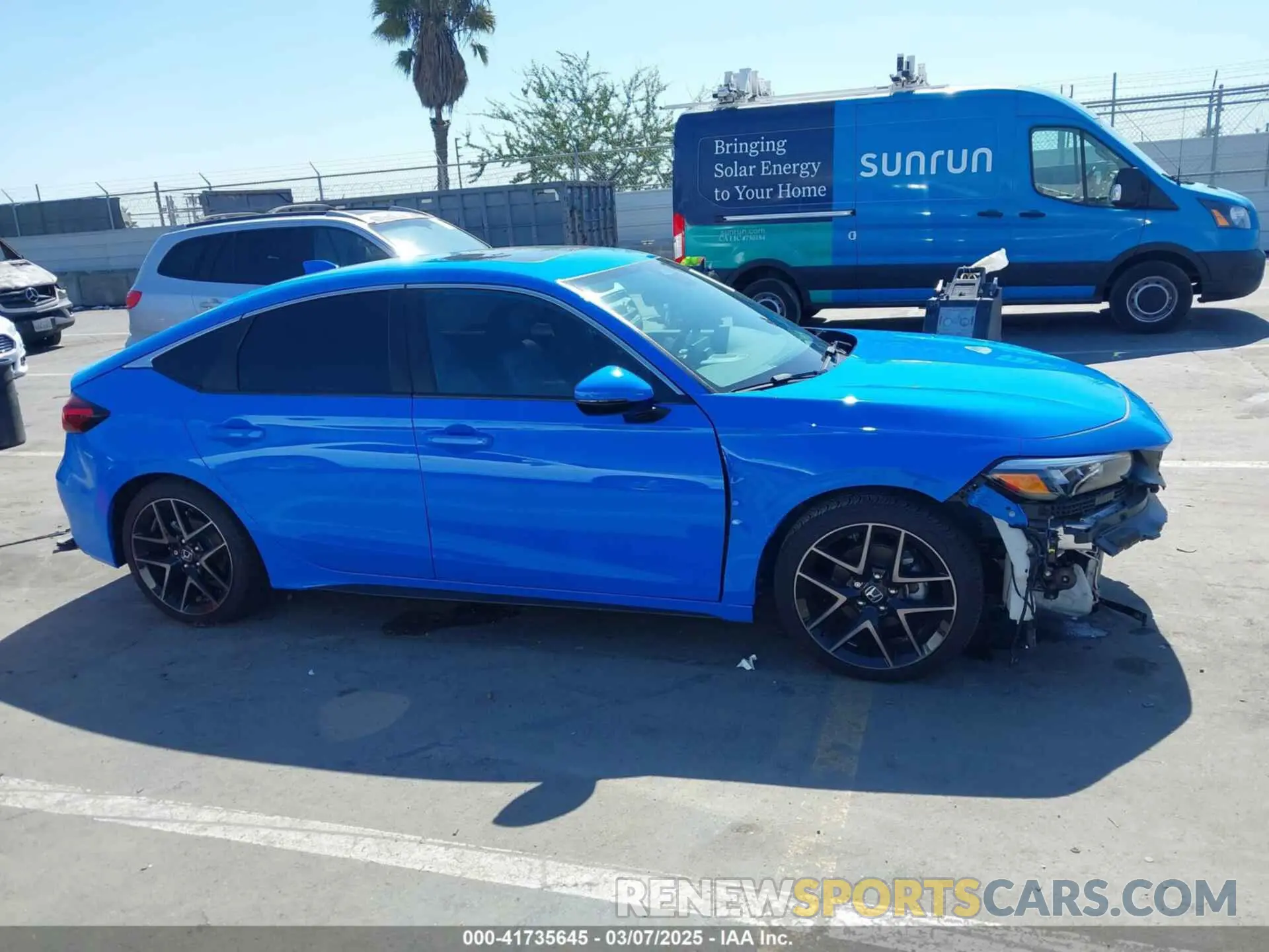 13 Photograph of a damaged car 19XFL1G85RE026665 HONDA CIVIC 2024