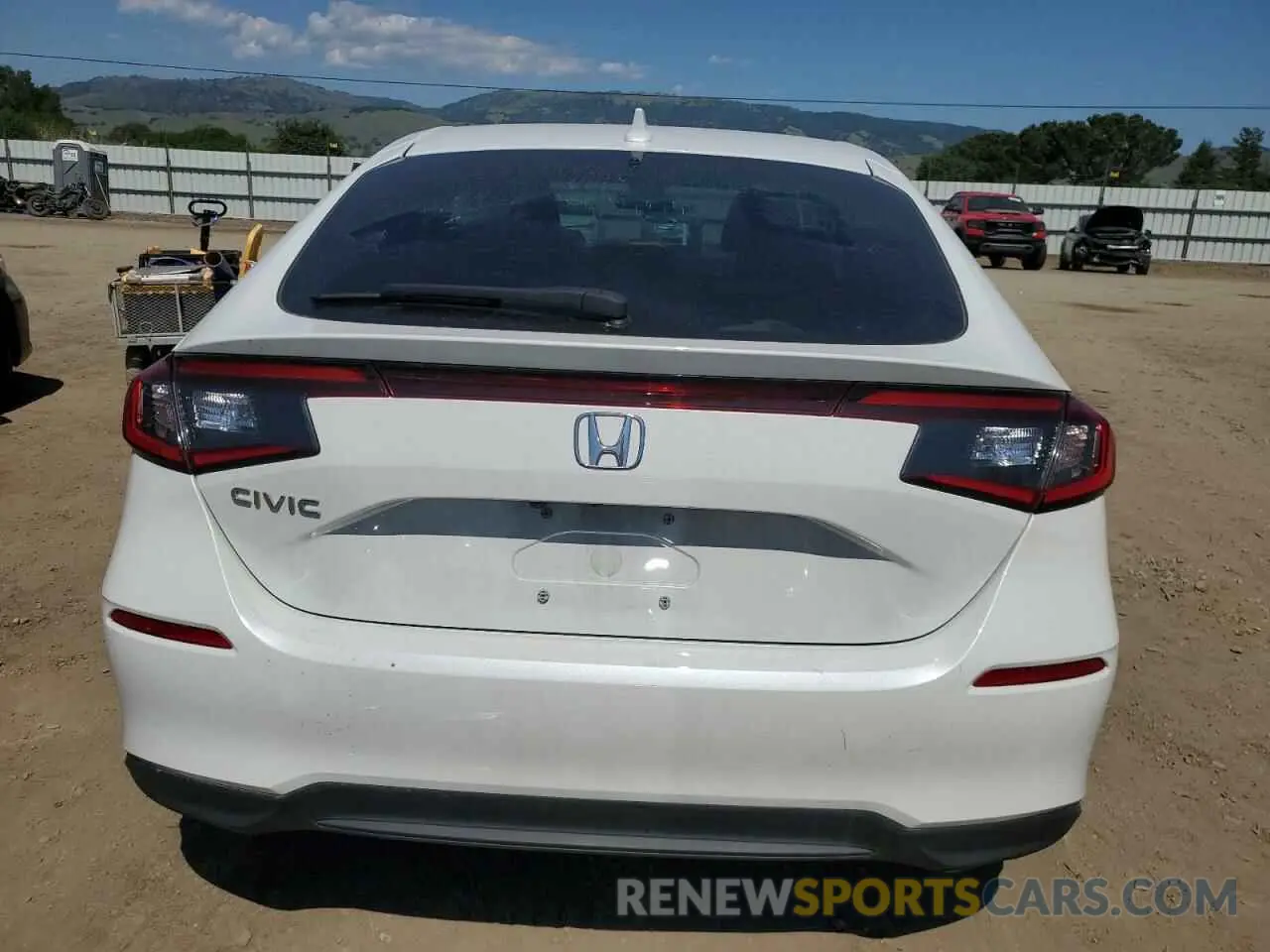 6 Photograph of a damaged car 19XFL1H71RE010212 HONDA CIVIC 2024