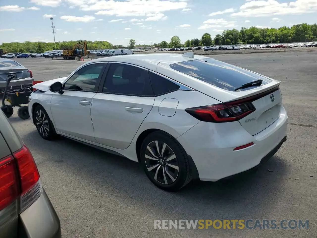 2 Photograph of a damaged car 19XFL1H72RE031859 HONDA CIVIC 2024