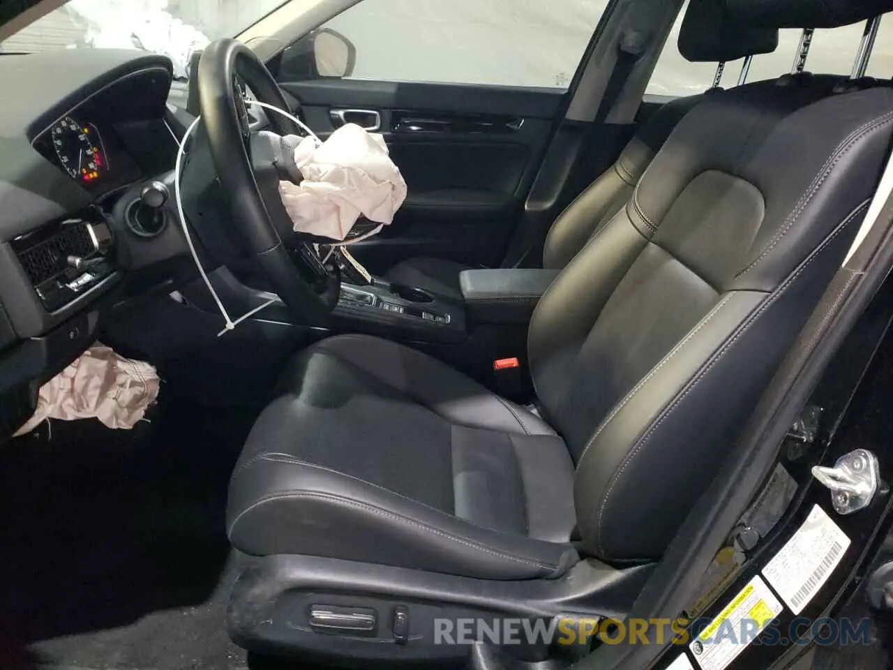 7 Photograph of a damaged car 19XFL1H73RE001608 HONDA CIVIC 2024