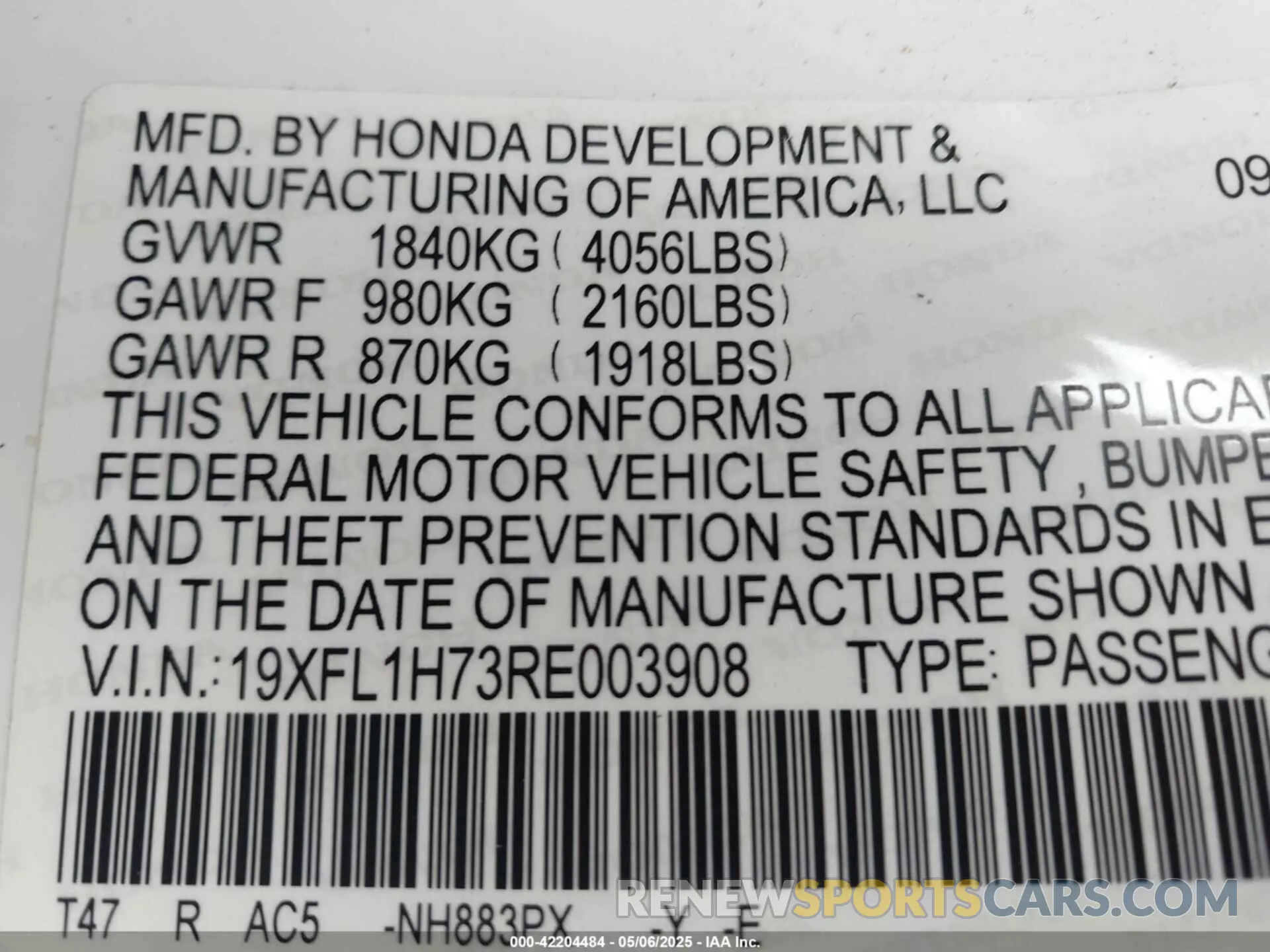 9 Photograph of a damaged car 19XFL1H73RE003908 HONDA CIVIC 2024