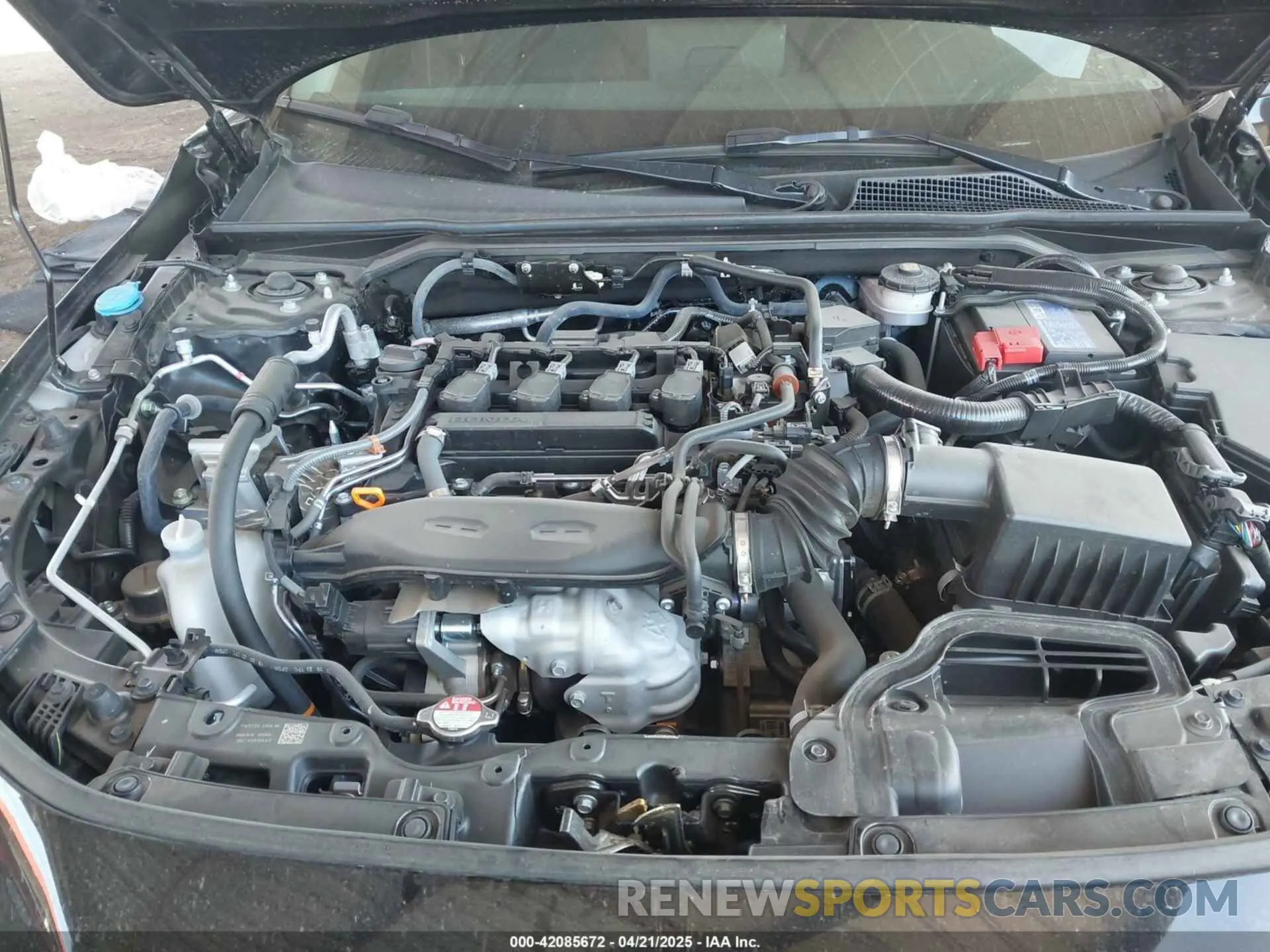 10 Photograph of a damaged car 19XFL1H73RE008252 HONDA CIVIC 2024