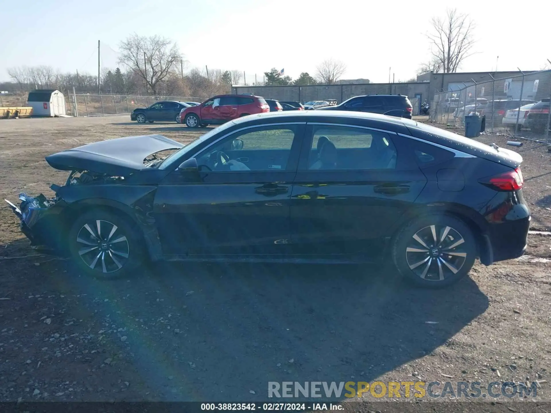 13 Photograph of a damaged car 19XFL1H73RE014164 HONDA CIVIC 2024
