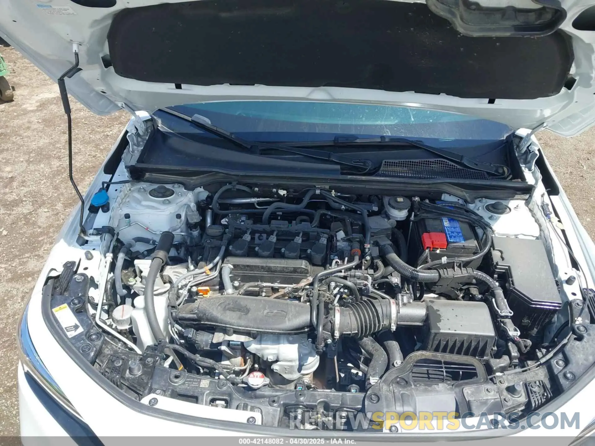 10 Photograph of a damaged car 19XFL1H73RE017291 HONDA CIVIC 2024