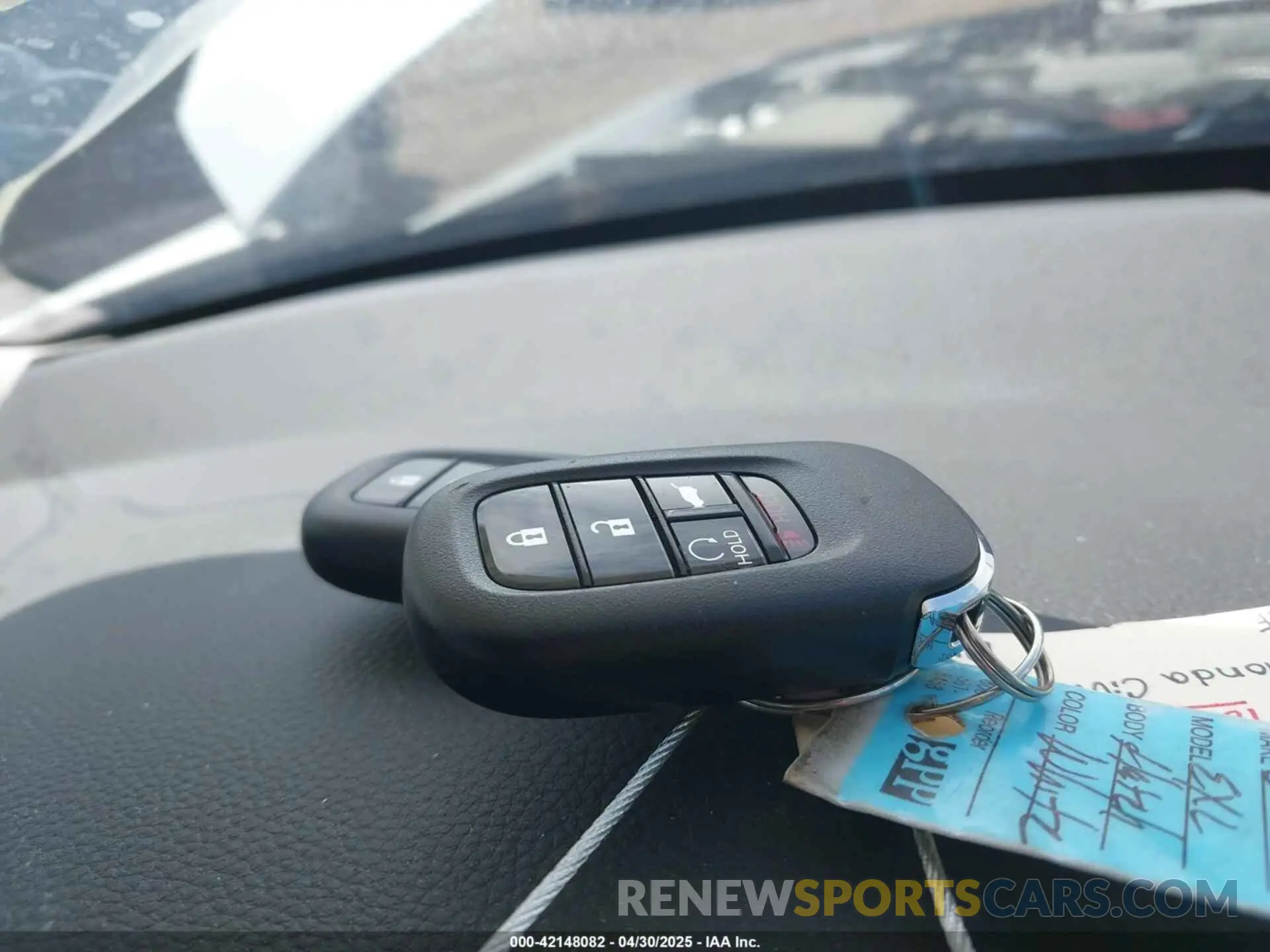 11 Photograph of a damaged car 19XFL1H73RE017291 HONDA CIVIC 2024