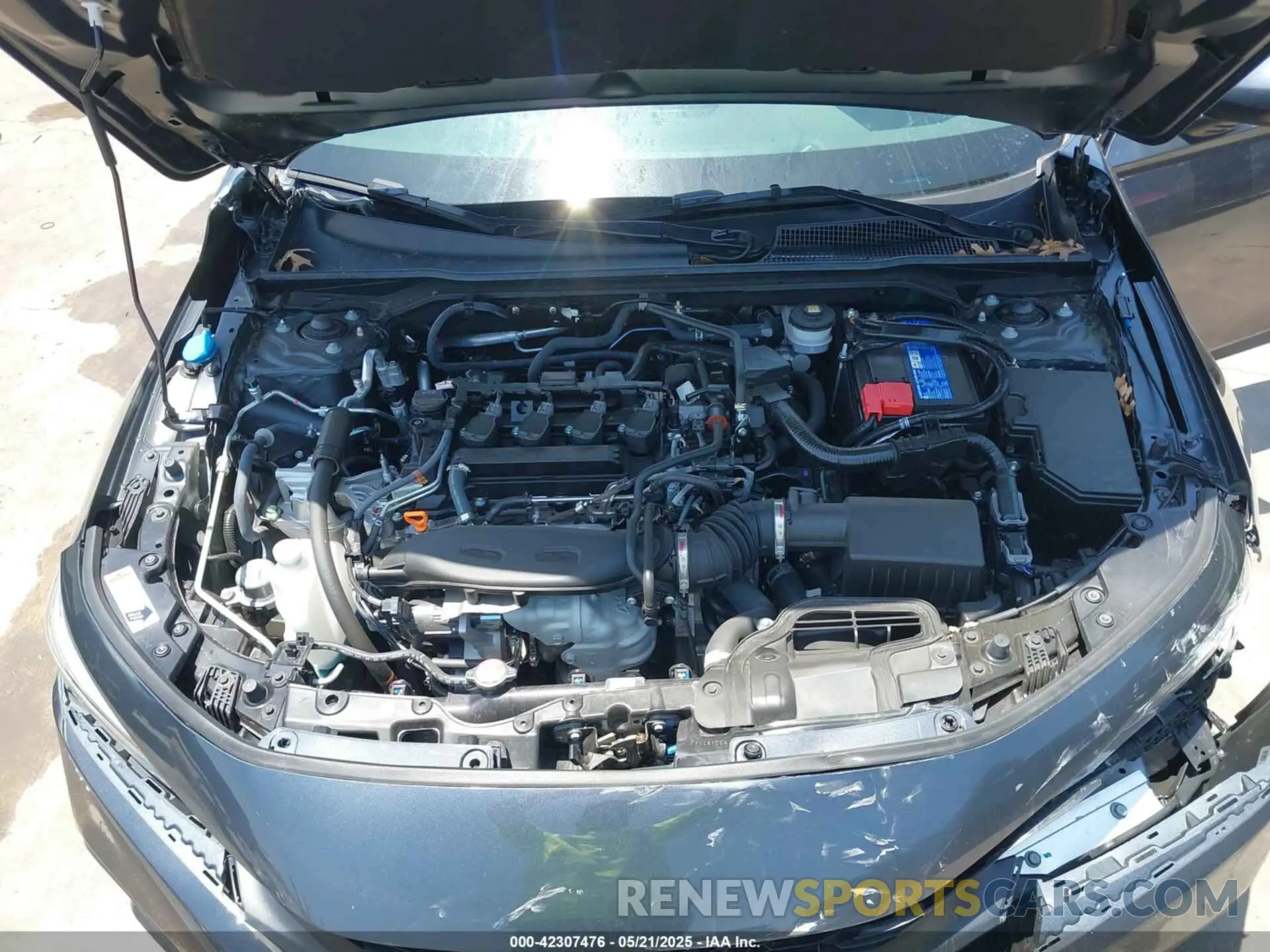 10 Photograph of a damaged car 19XFL1H73RE029926 HONDA CIVIC 2024