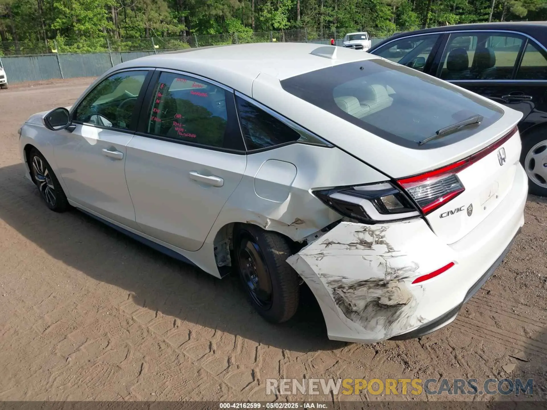 3 Photograph of a damaged car 19XFL1H74RE021446 HONDA CIVIC 2024