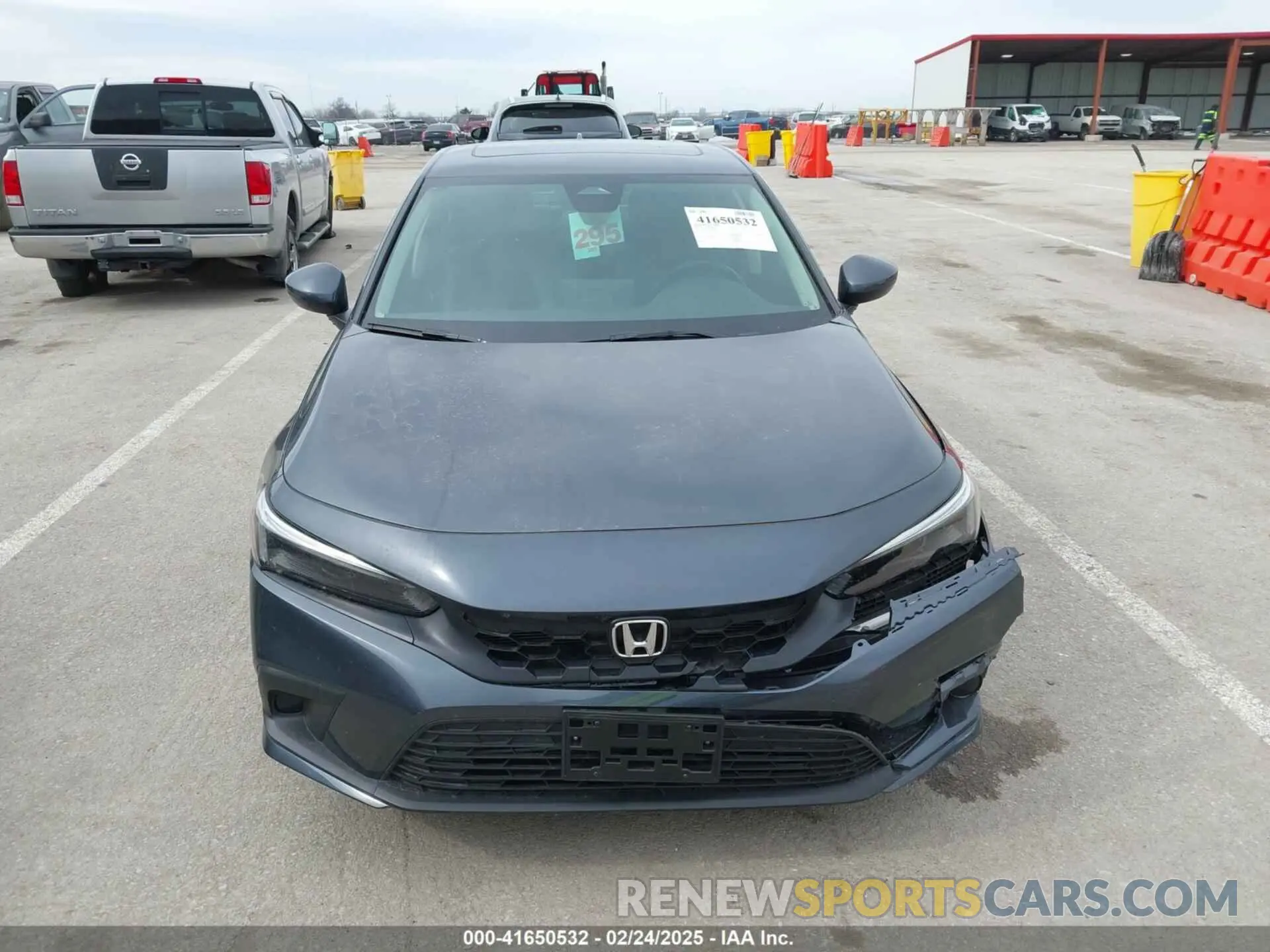 12 Photograph of a damaged car 19XFL1H77RE032697 HONDA CIVIC 2024