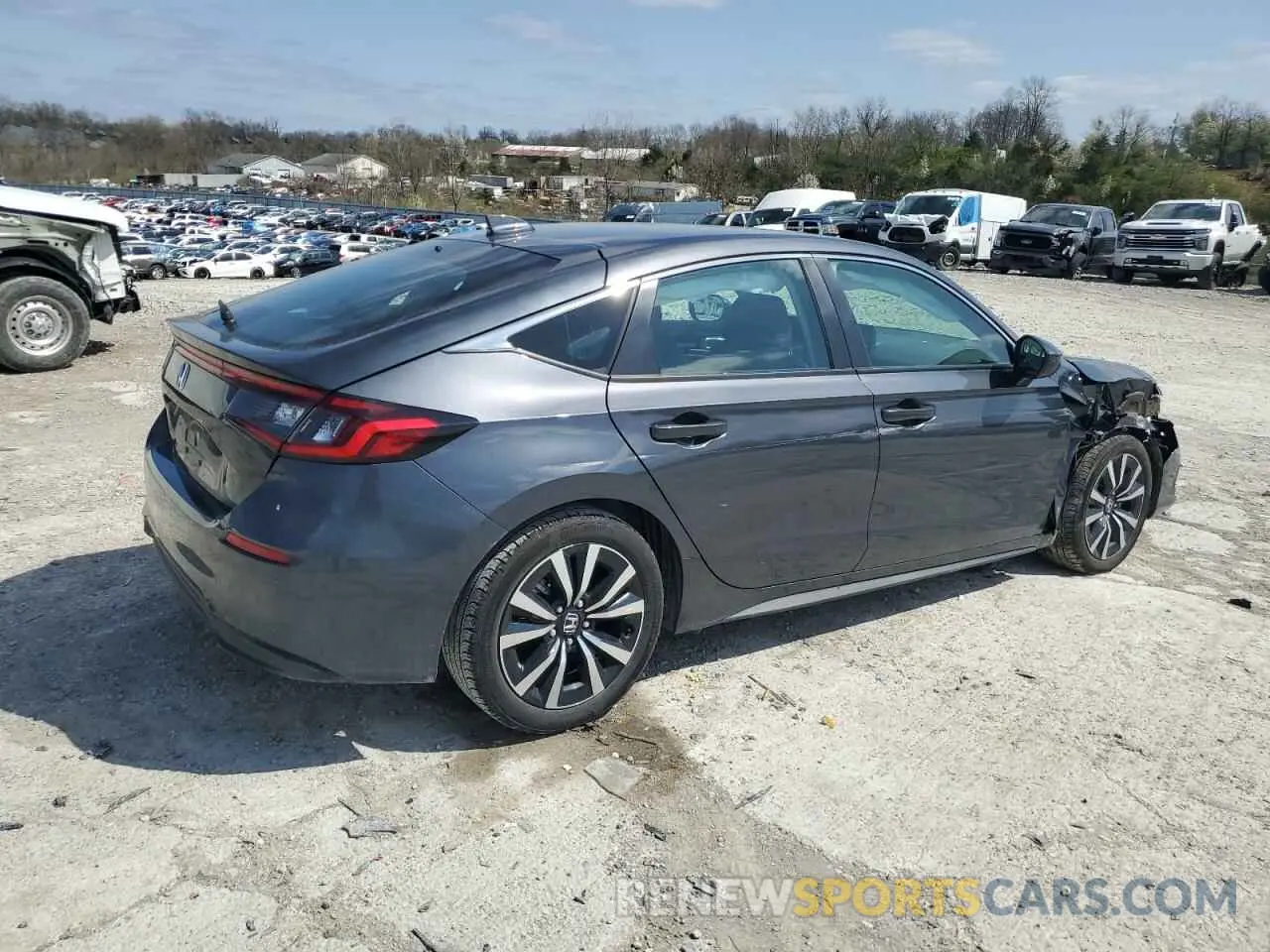 3 Photograph of a damaged car 19XFL1H78RE000339 HONDA CIVIC 2024